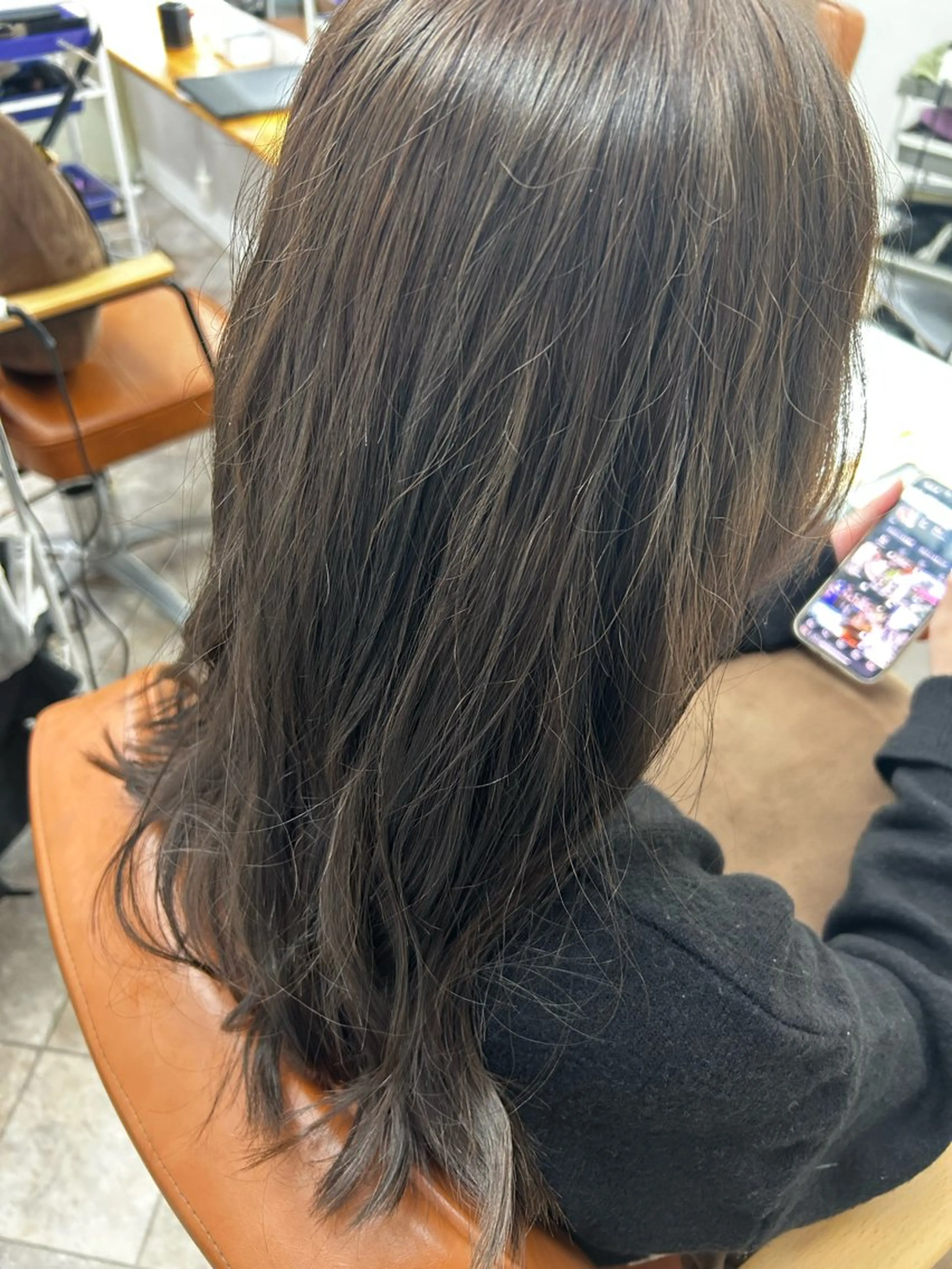 セミロング カラー 永木 楓のヘアスタイル