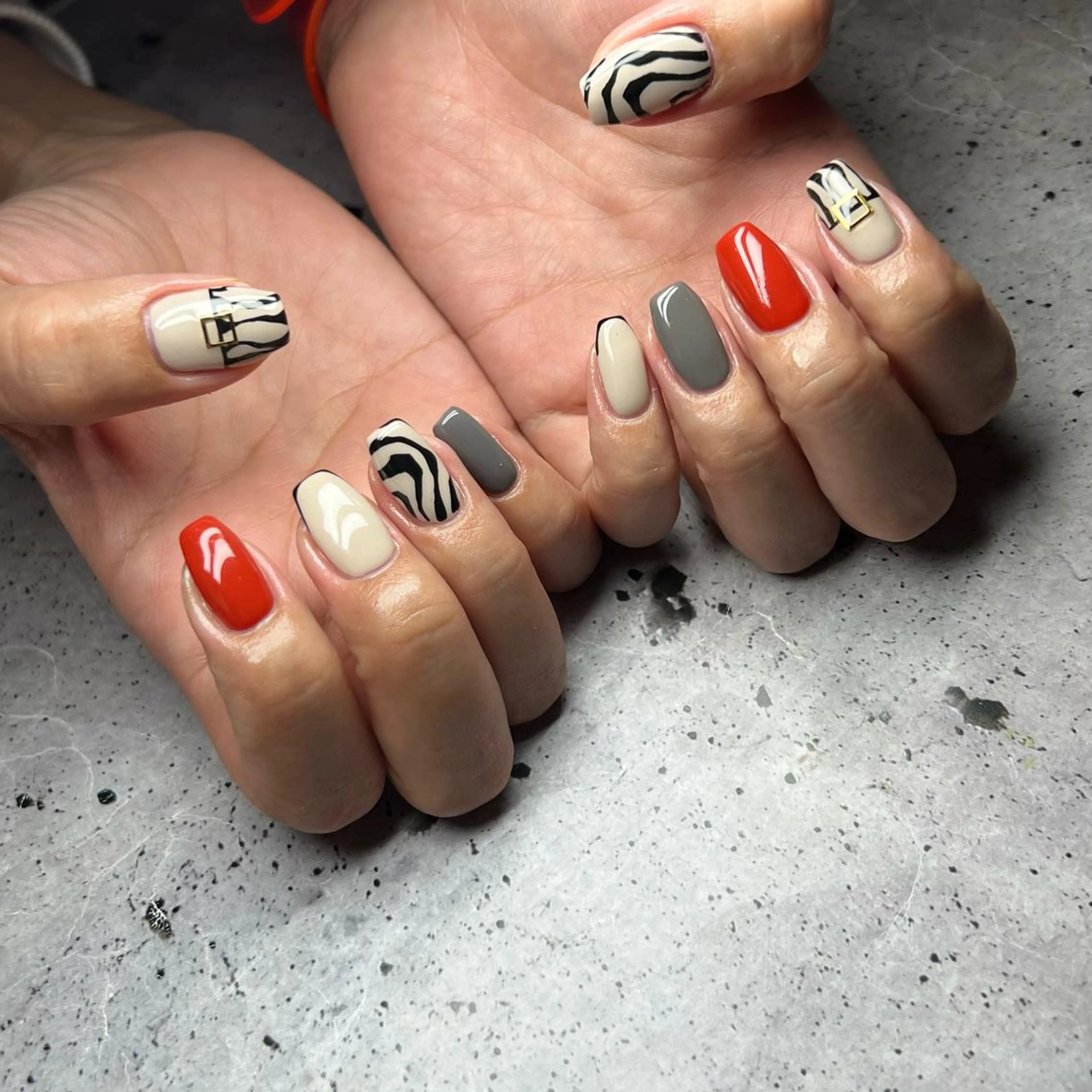 ネイル ハンドネイル 𝐫𝐚𝐢 𝐧𝐚𝐢𝐥のネイルデザイン