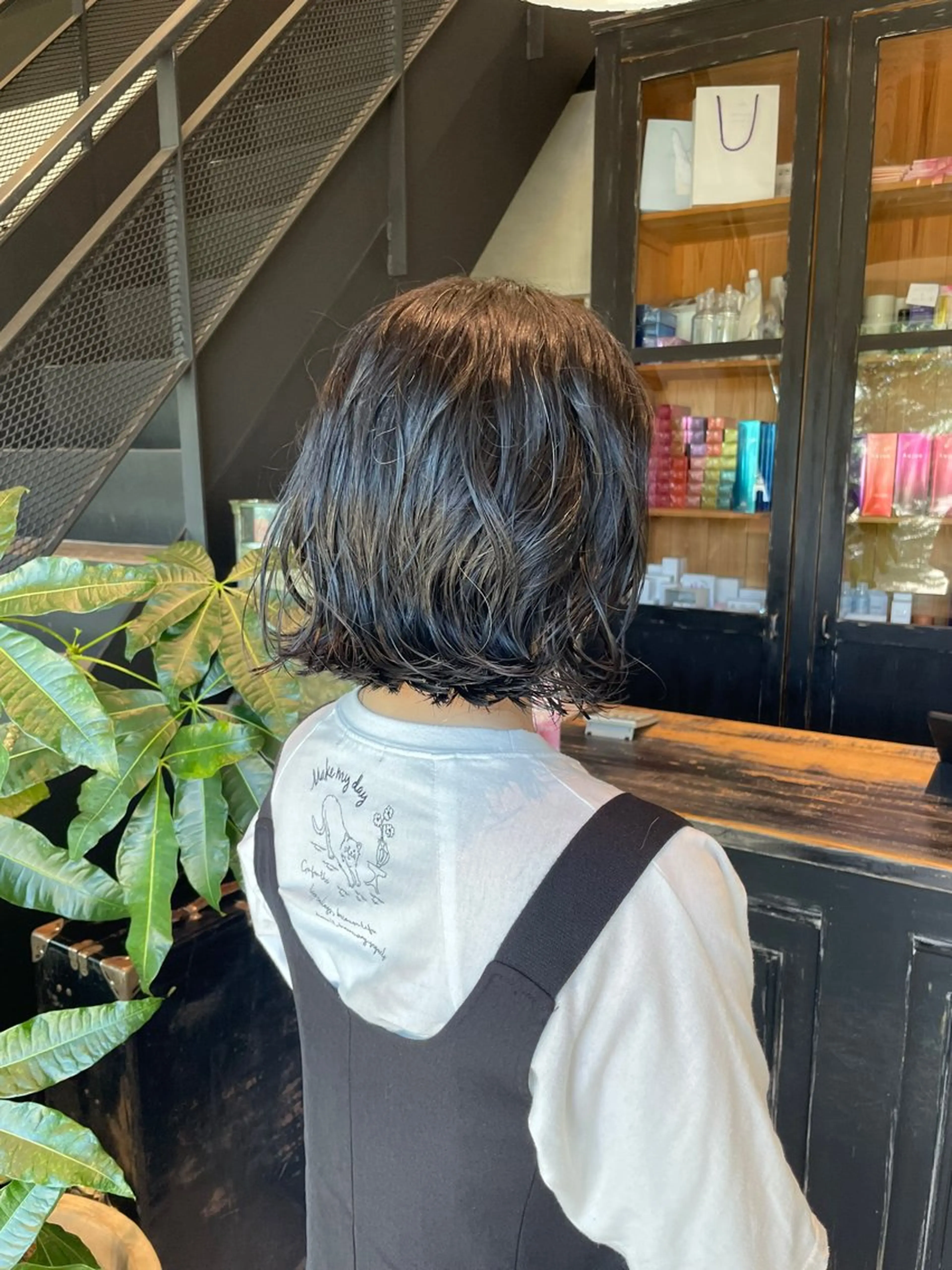 ミディアム パーマ 山本  弦生のヘアスタイル