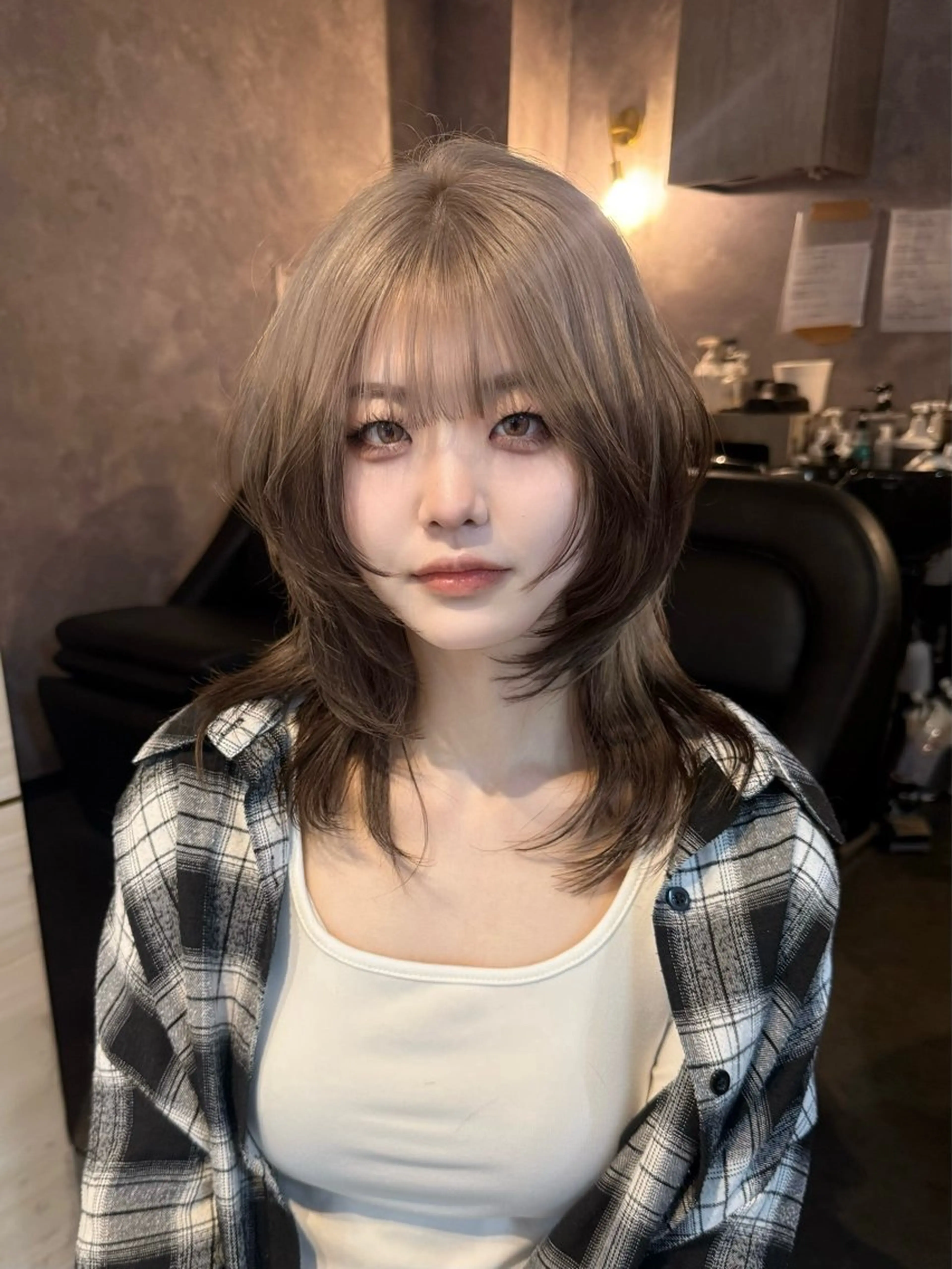 ミディアム カラー ヘアアレンジ ヘアカラー トリートメント 🌱巴結生🌿大宮 ☁️ミルクティーのヘアスタイル