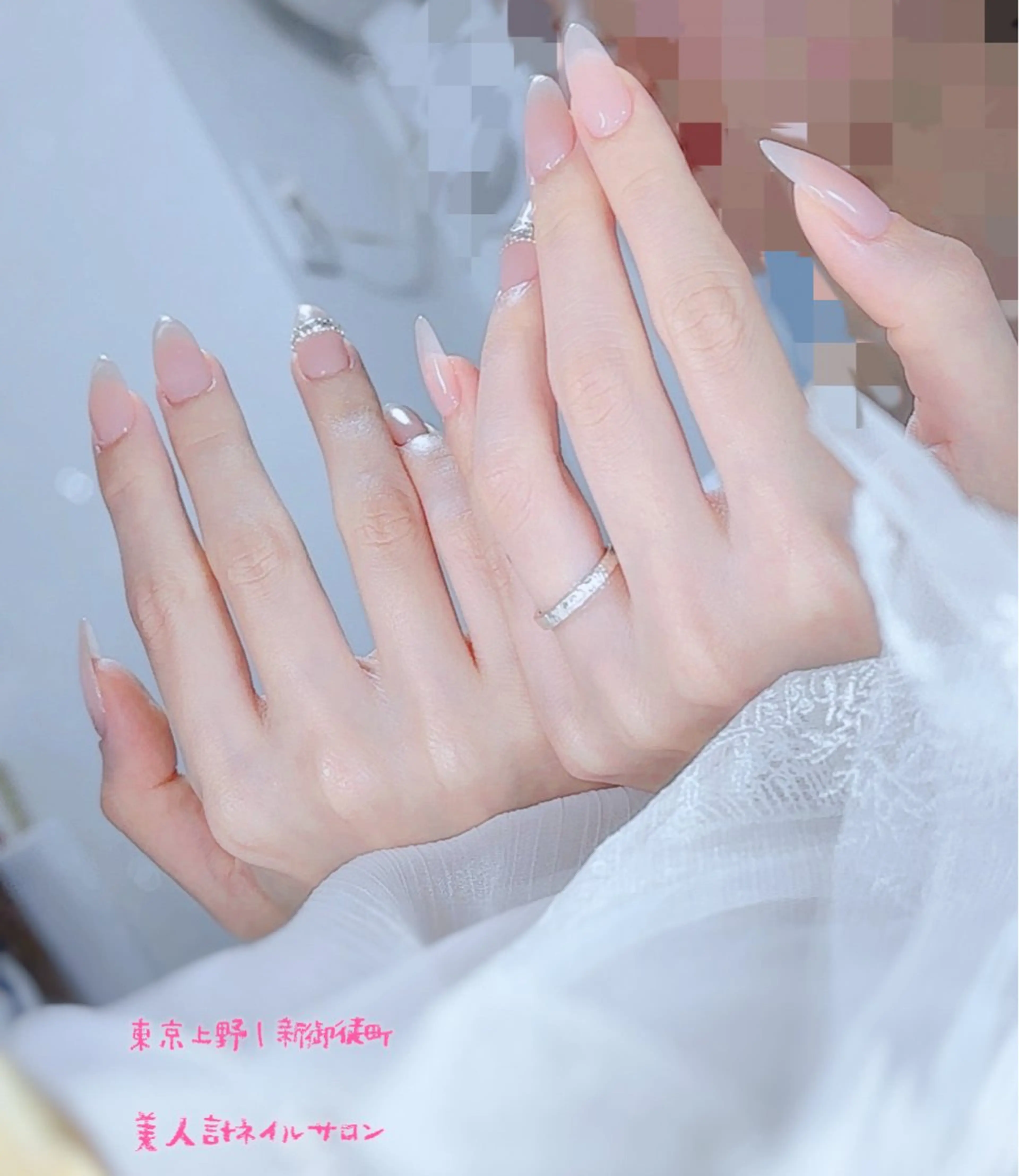 ネイル ワンカラーネイル ストーンネイル ハンドネイル 美人計ネイルサロン所属・中山 美月のネイルデザイン