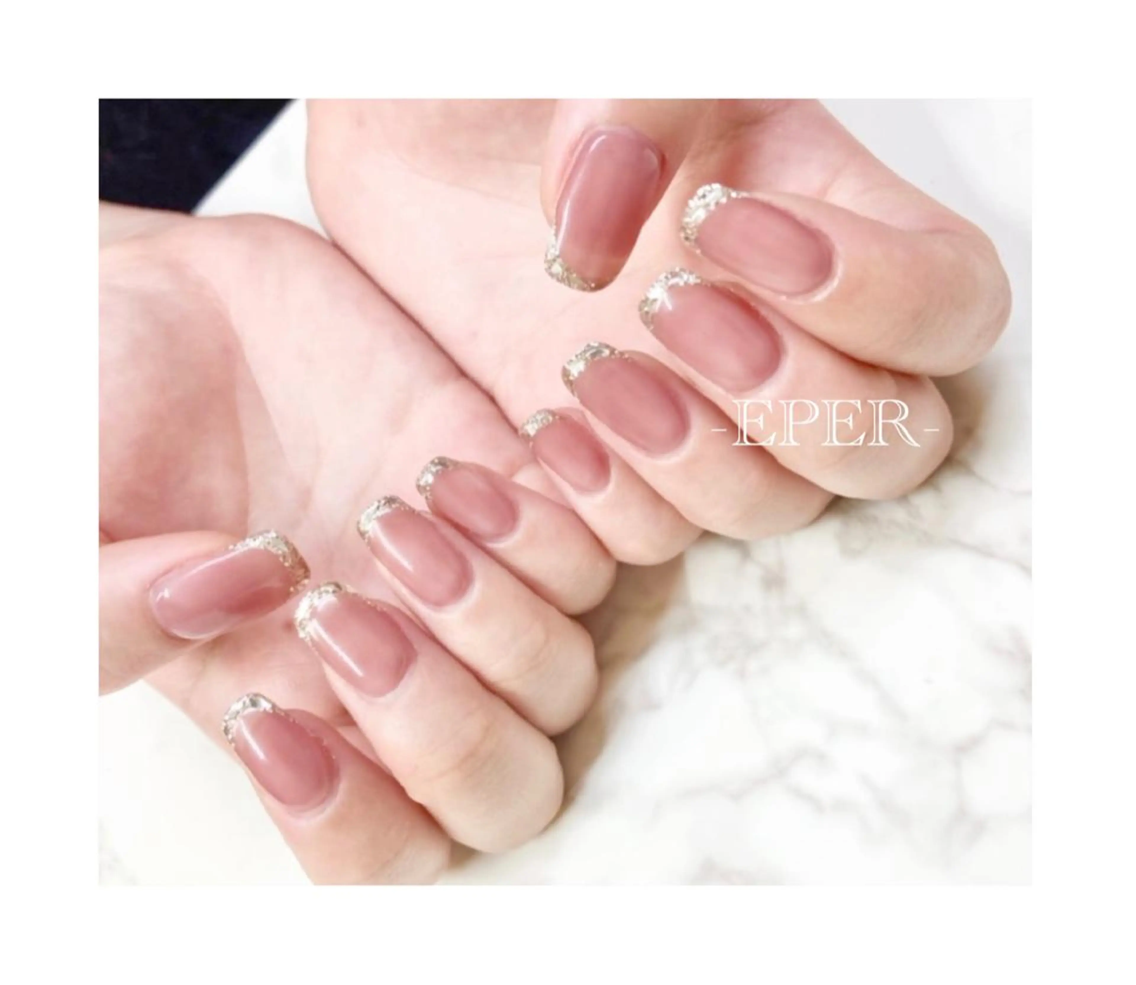 ネイル フレンチネイル ガラスフレンチ ネイルサロン -EPER-エペルのネイルデザイン