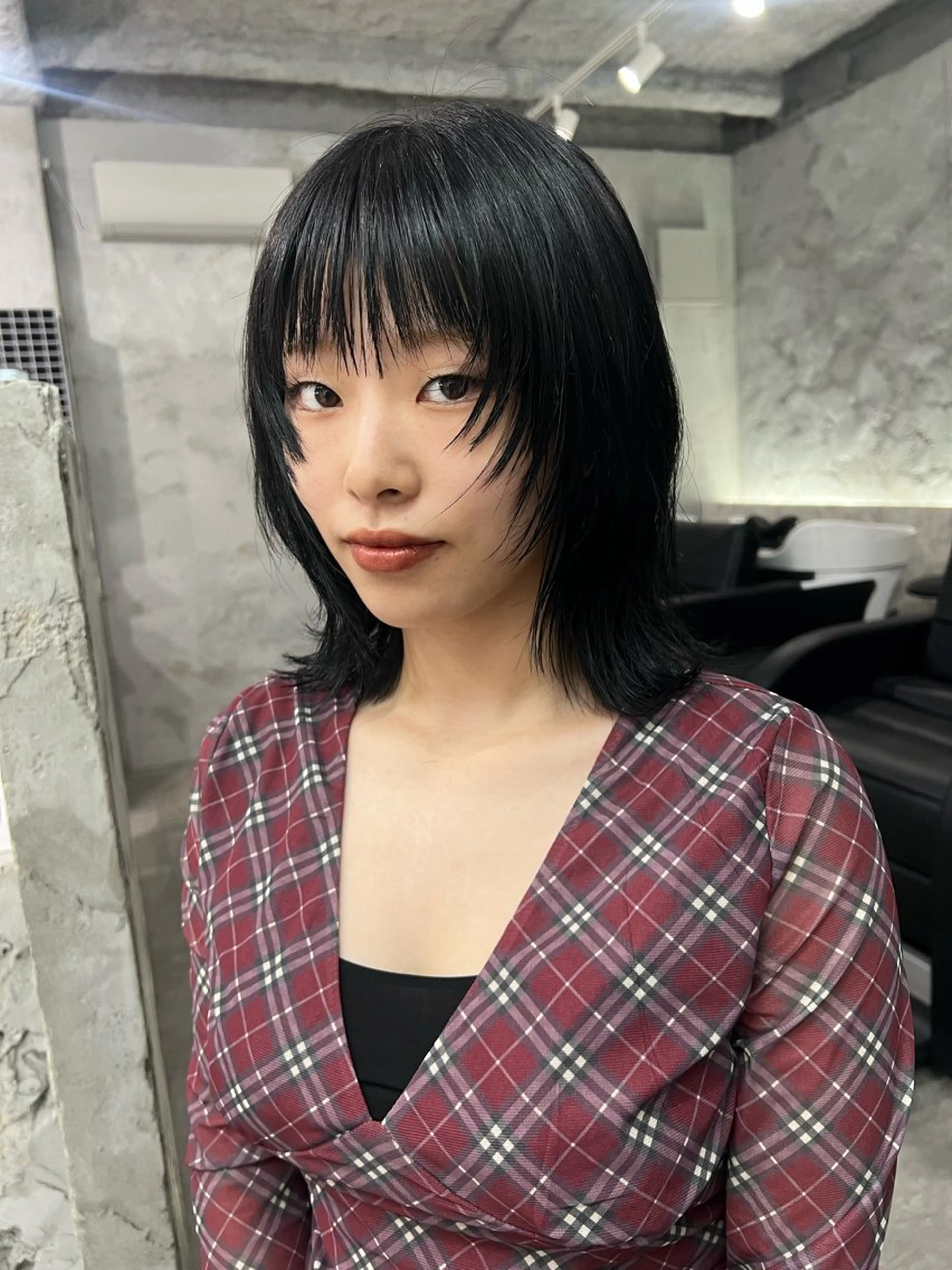 ミディアム カット ヘアカラー eim AYUKAのヘアスタイル