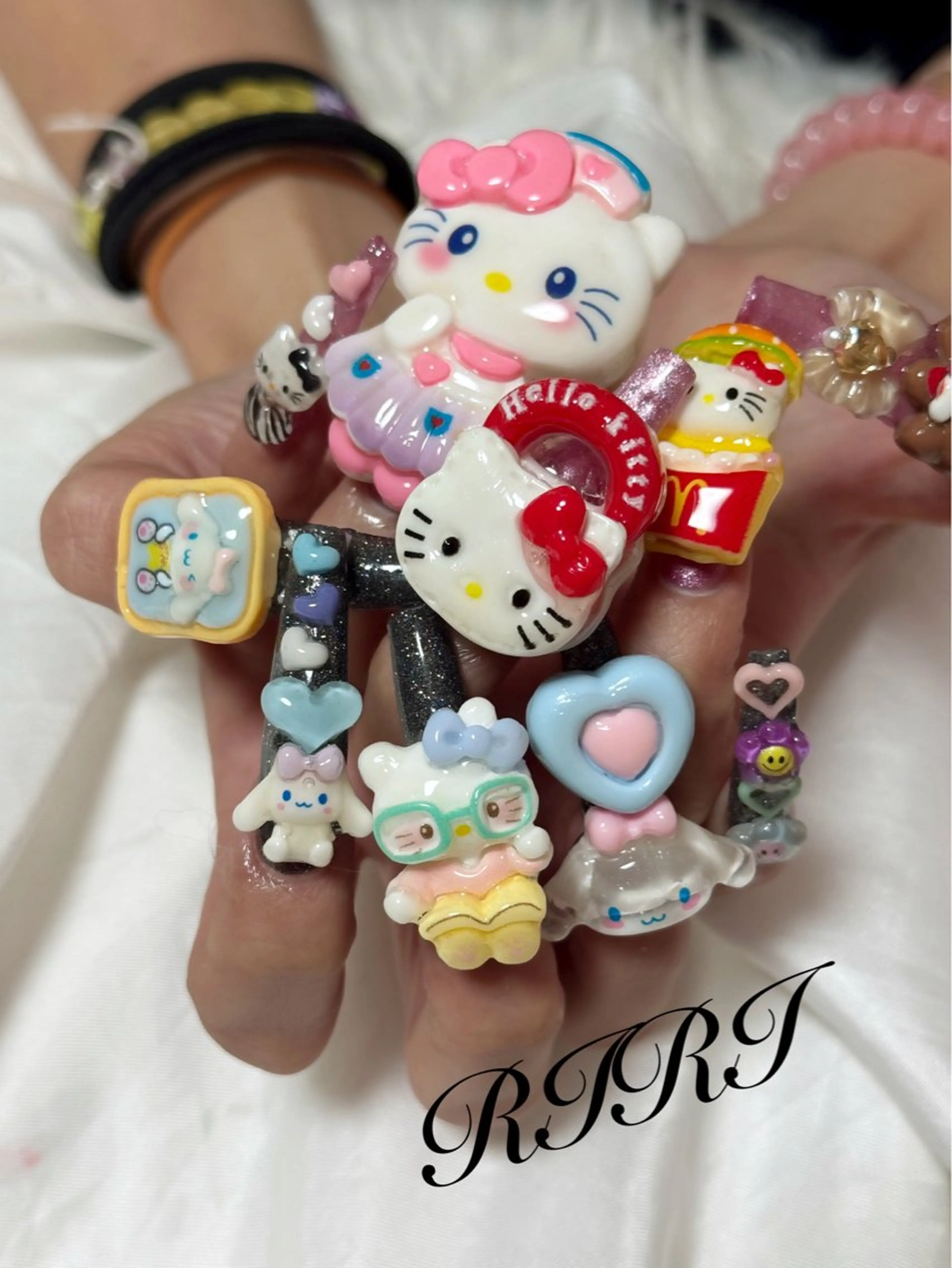 ネイル ジェルネイル ロングネイル スカルプネイル シンプルネイル スーパーロングネイル riri オーナーのネイルデザイン