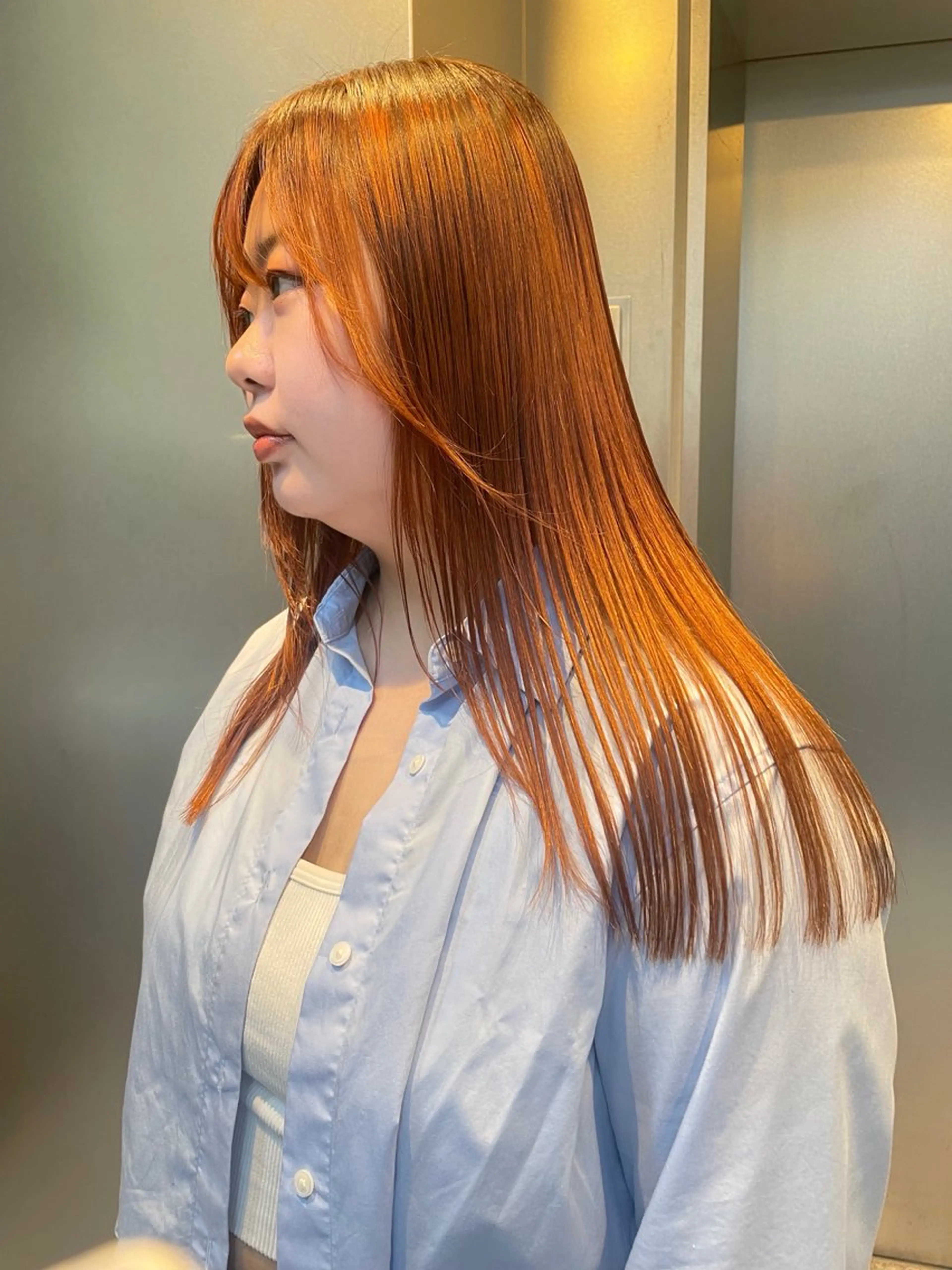 ロング カラー オレンジ カット ヘアカラー トリートメント 狩野 羅夢のヘアスタイル