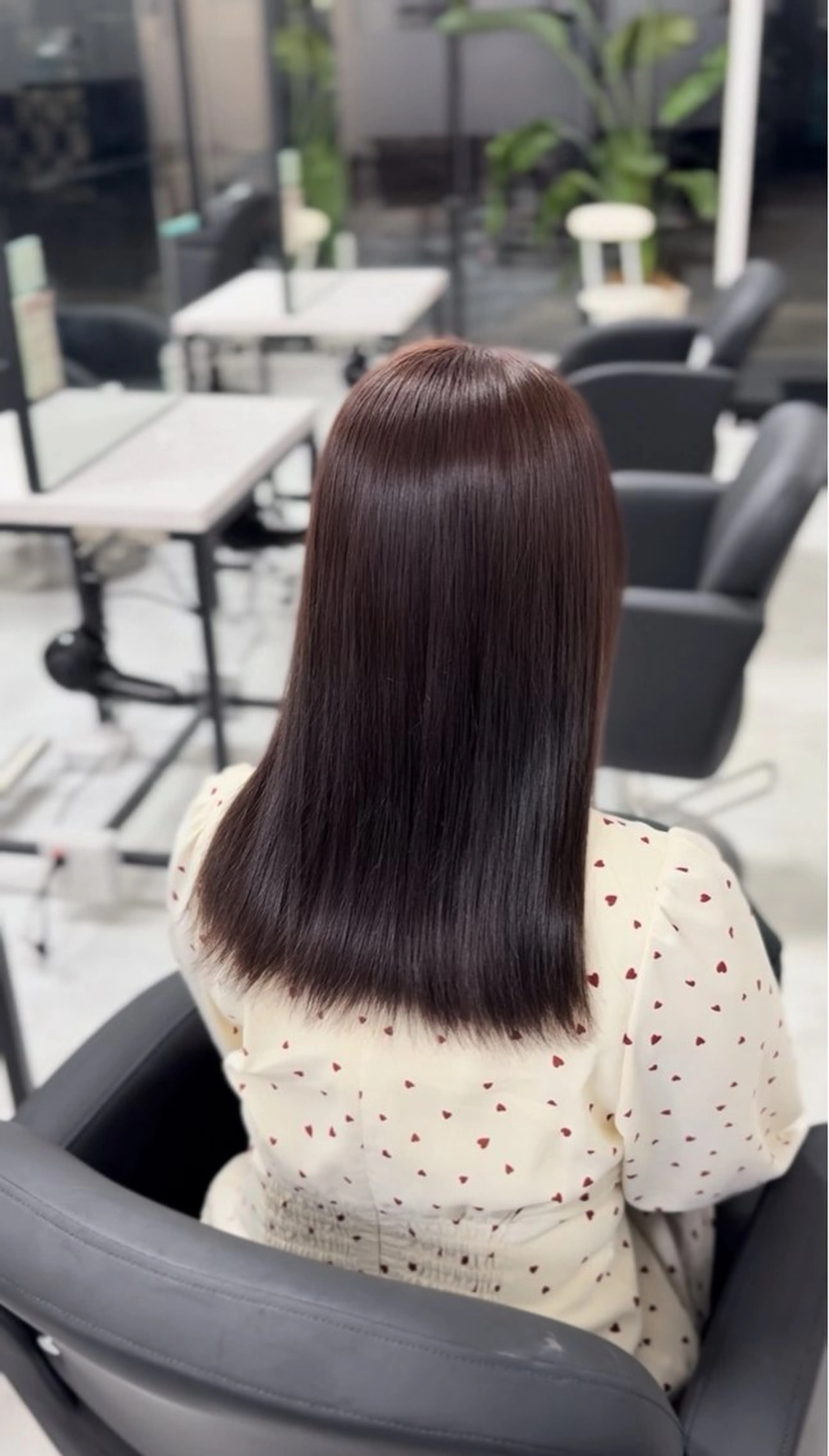 ミディアム 縮毛矯正 縮毛特化ACTION 心斎橋　辻　奈々のヘアスタイル