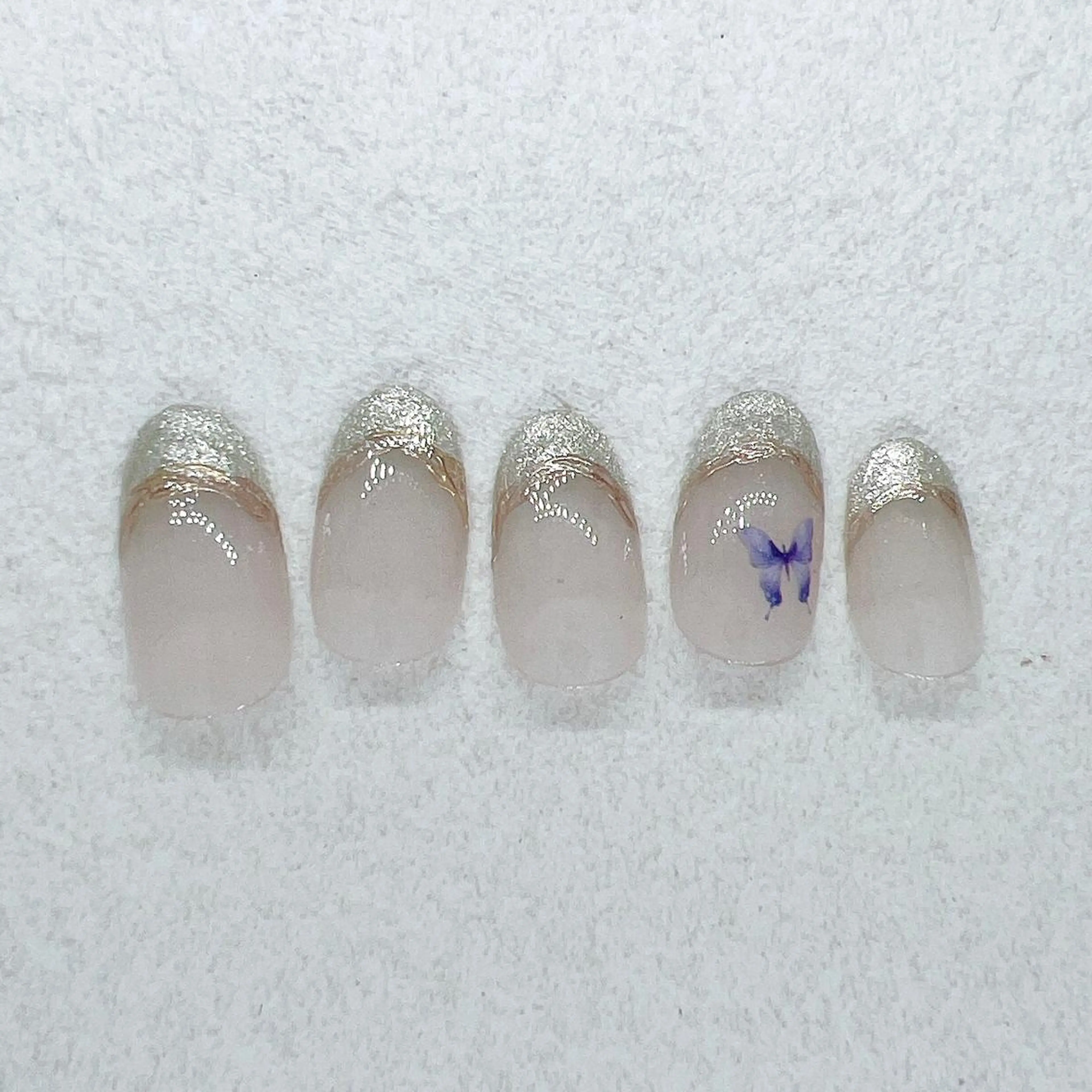 ネイル フレンチネイル 韓国ネイル ミラーネイル Nail Mikakoのネイルデザイン