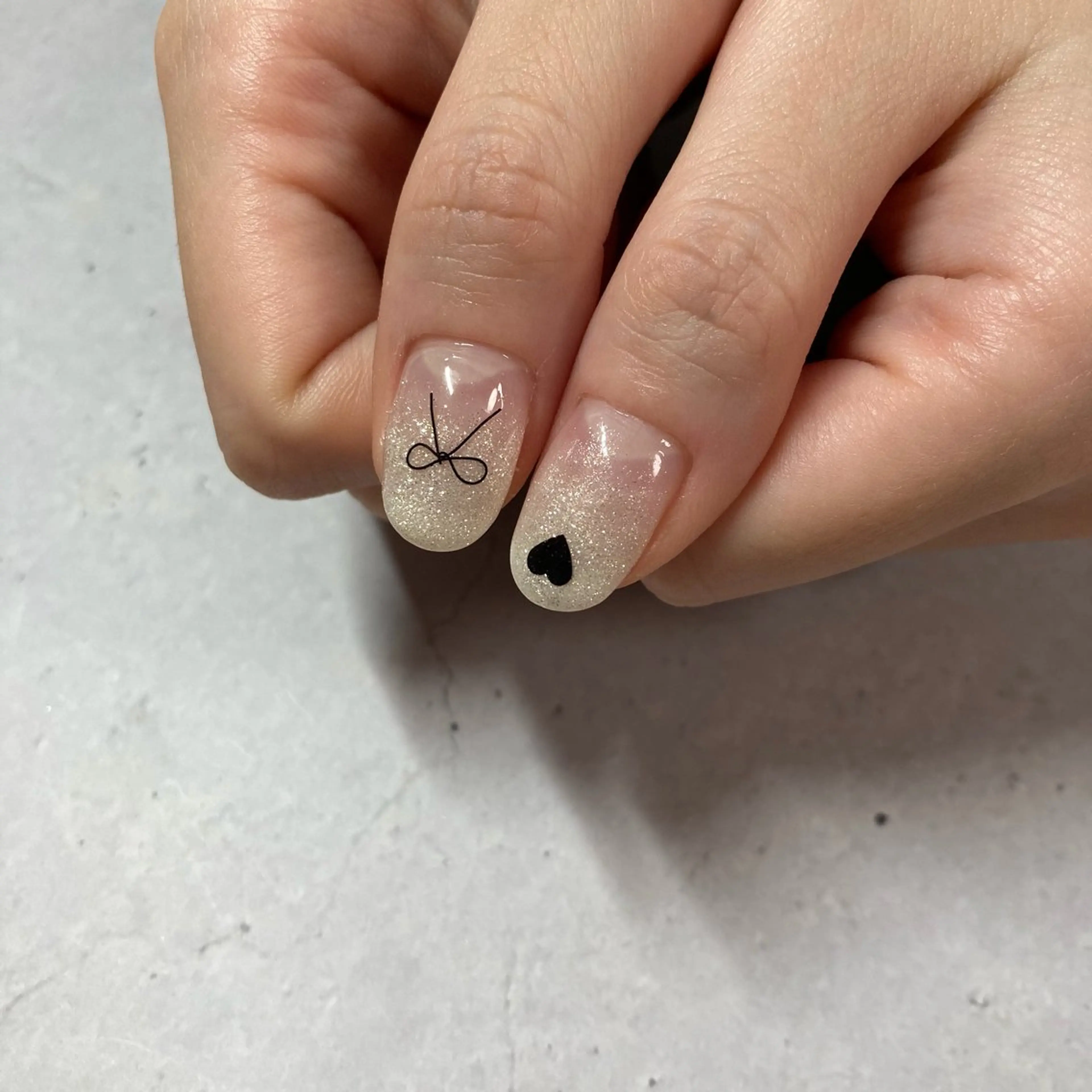 ネイル リボン nails by sayaのネイルデザイン