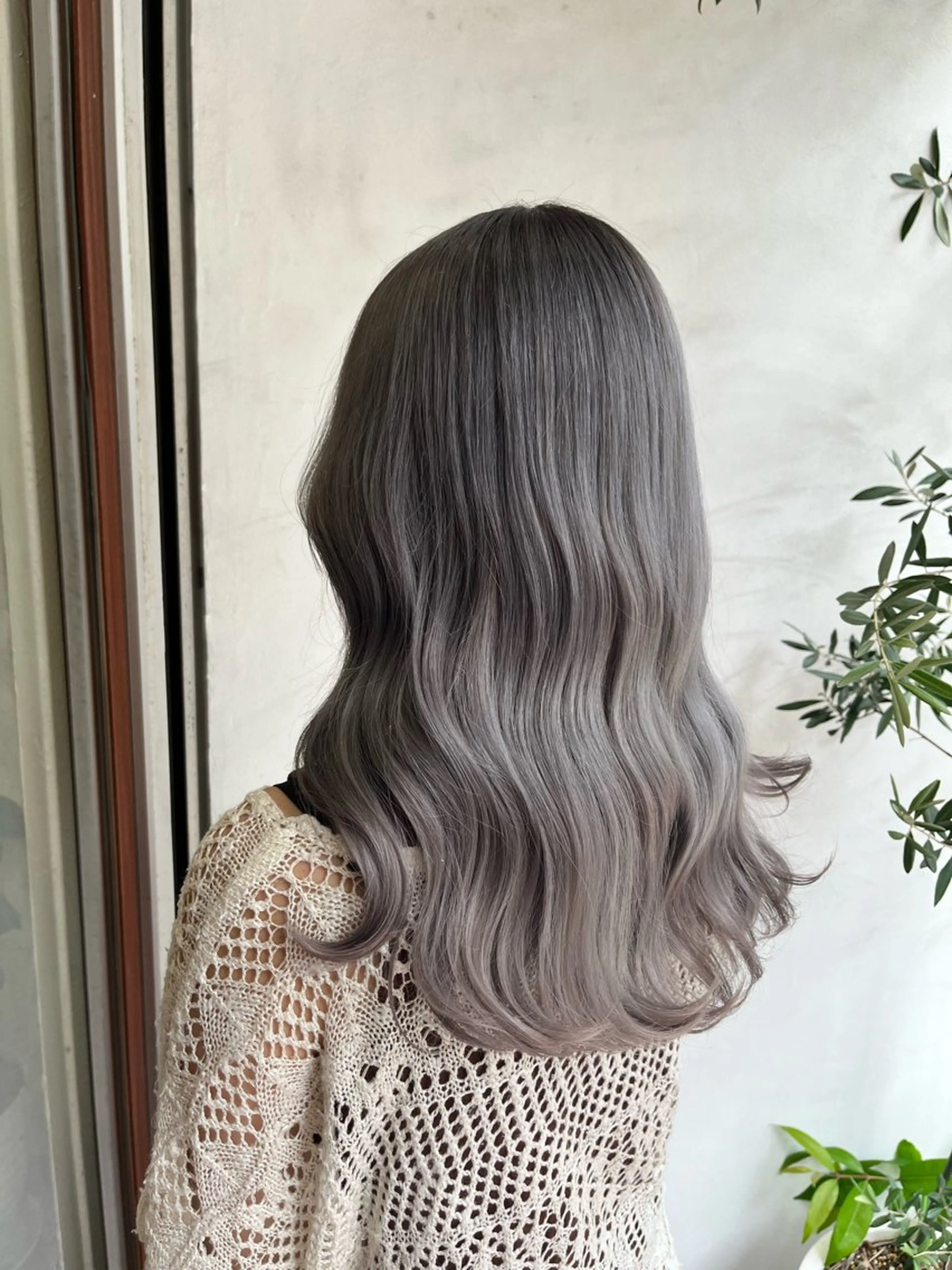 ロング カラー インナーカラー ヘアカラー トリートメント ヘッドスパ 🫧ハイトーン/ ブリーチ🫧白石航汰のヘアスタイル