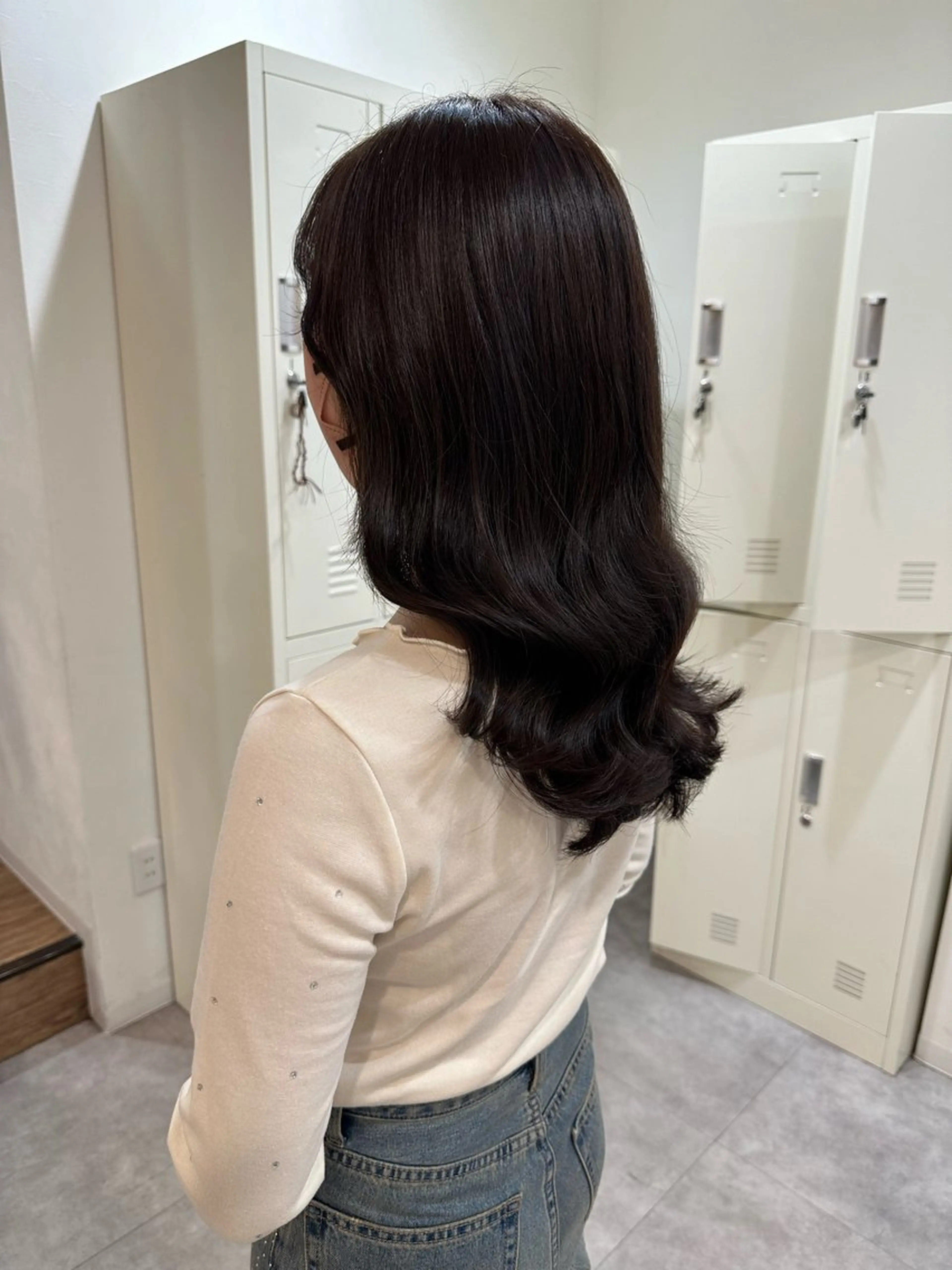 ロング カット ヘアカラー トリートメント 白髪ぼかしハイライト レイヤー川口　元気のヘアスタイル