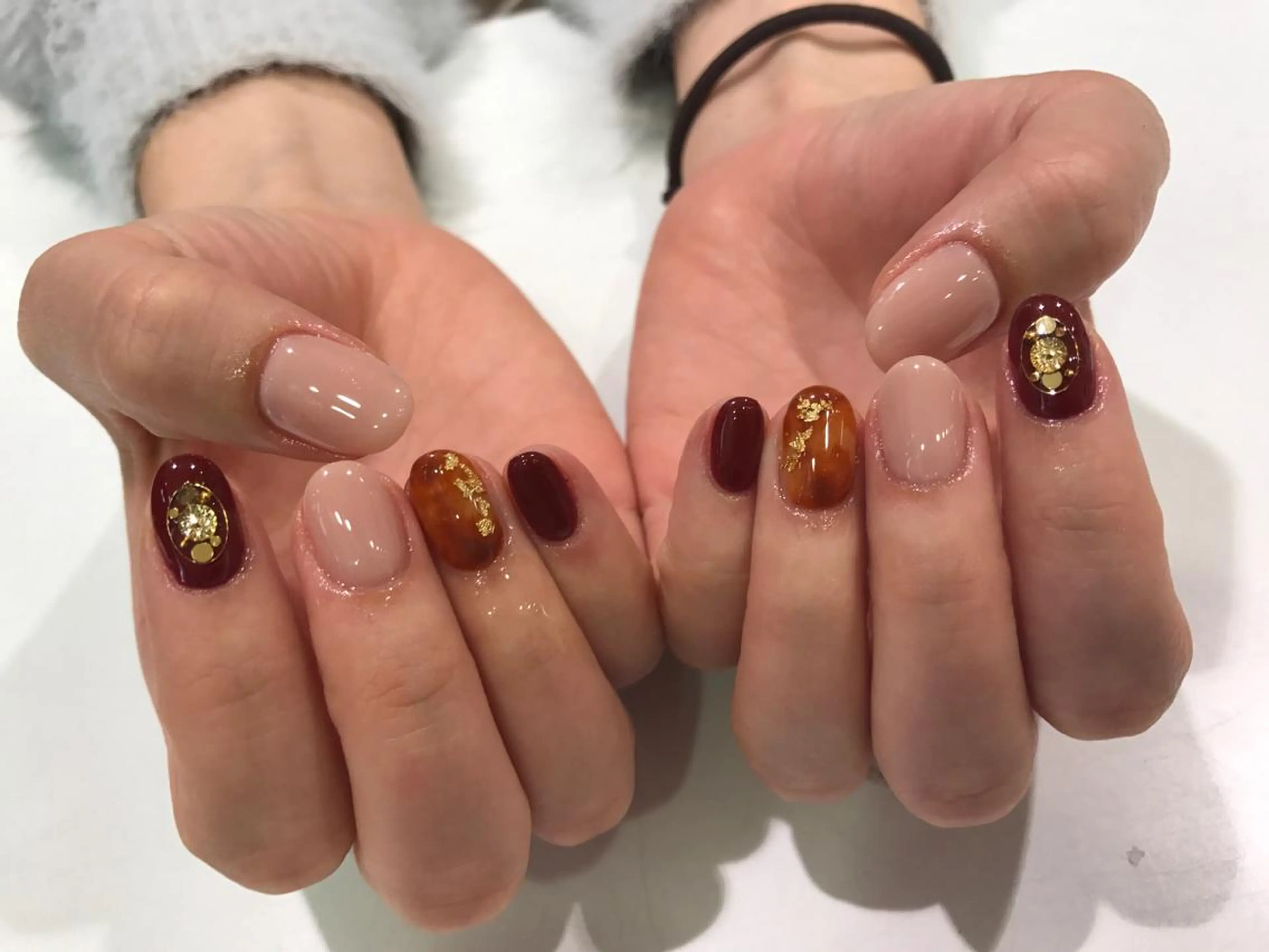 ネイル ハンドネイル ハンドケア Charme. NOBUKOのネイルデザイン