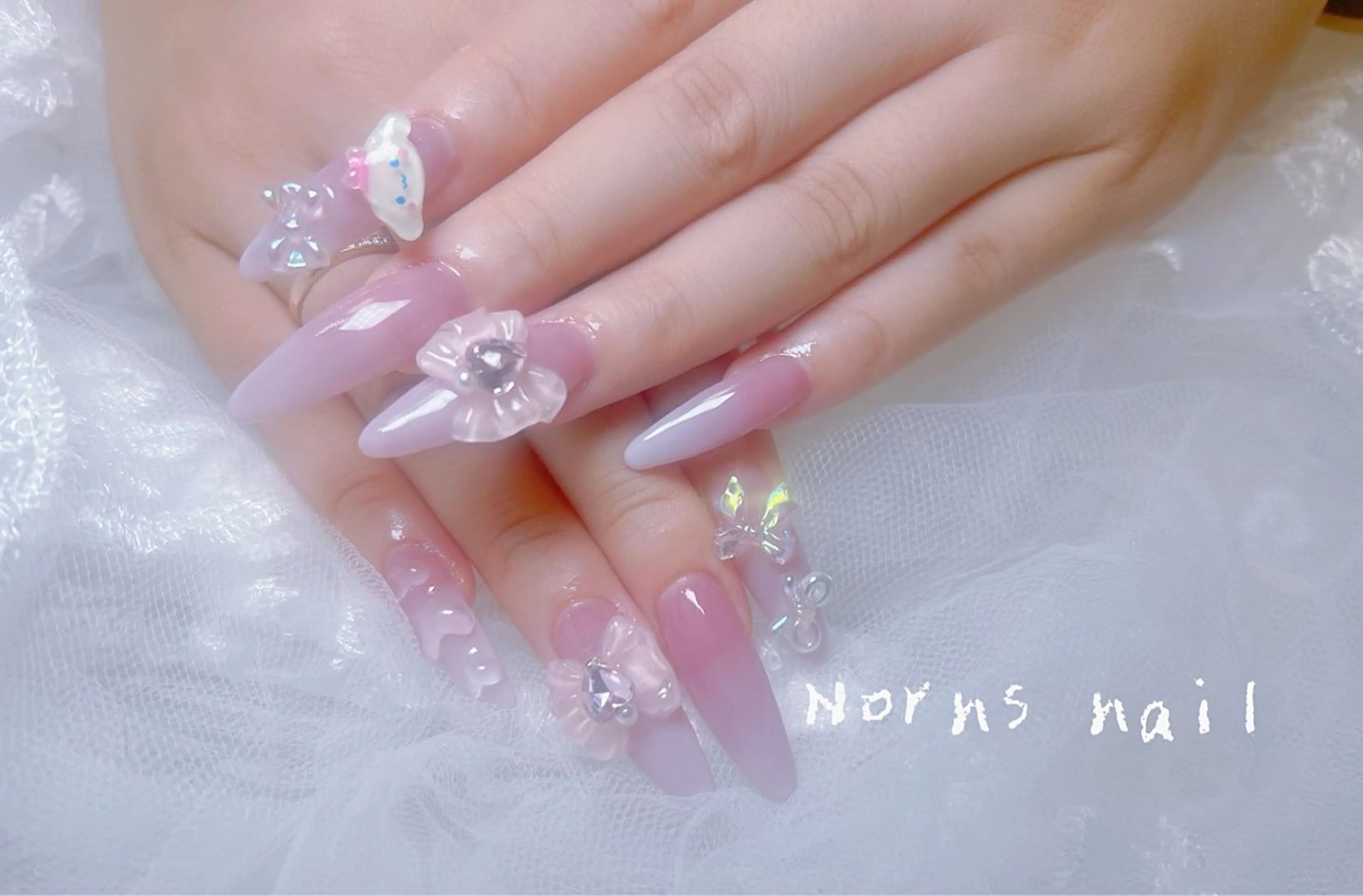 ネイル Norns nail (猫いるサロン🐈)のネイルデザイン