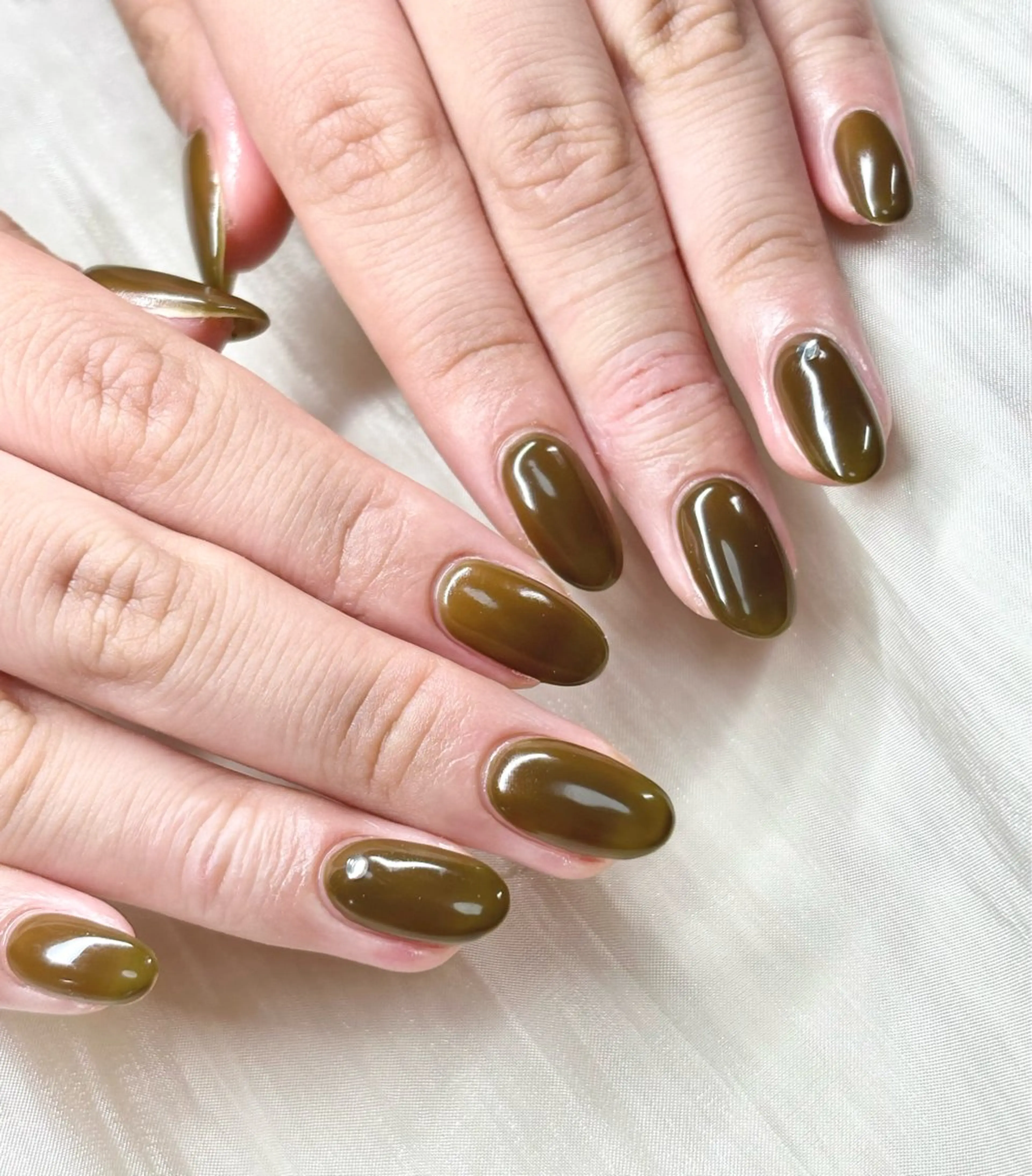 ネイル ワンカラーネイル ETE LUNA NAILのネイルデザイン