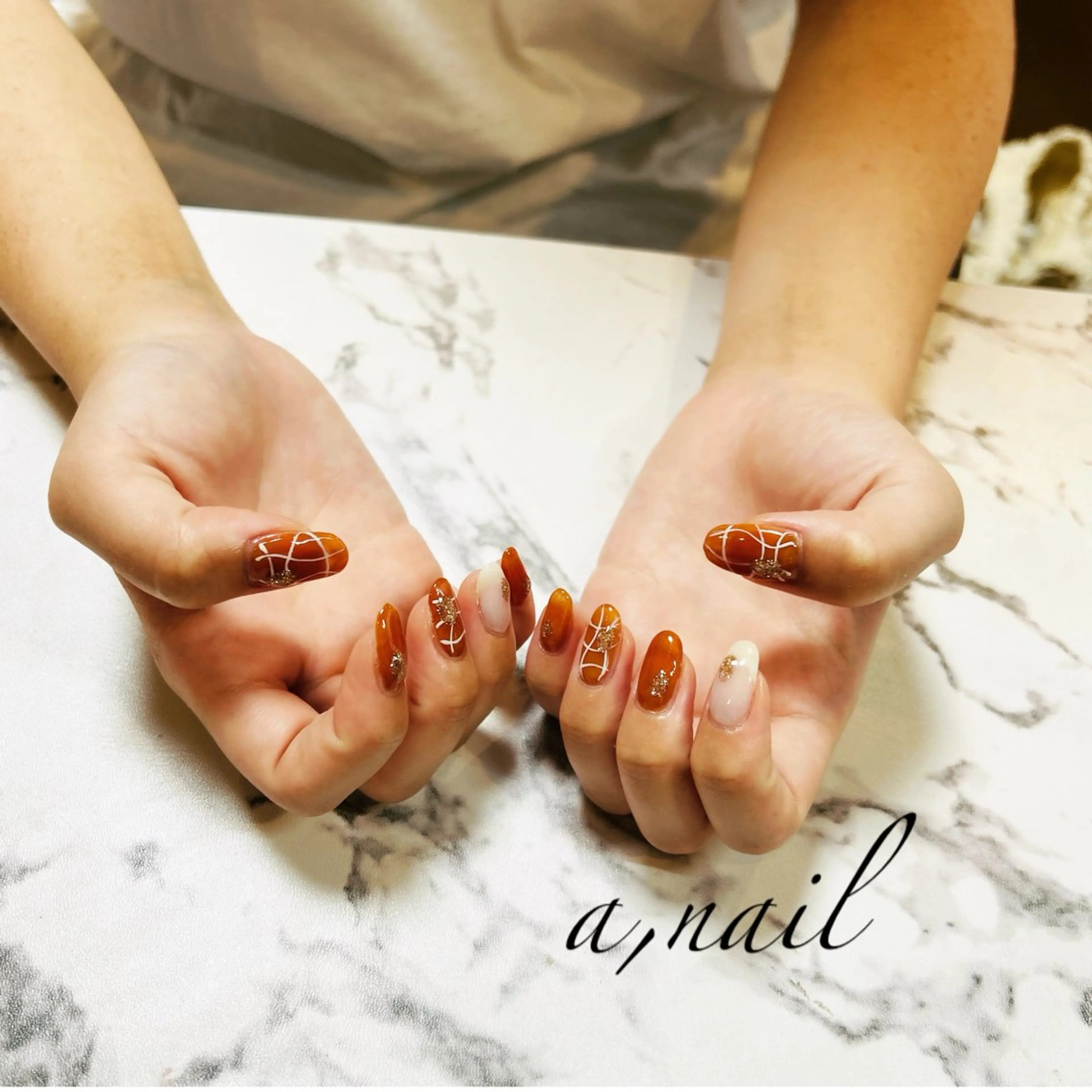 ネイル キラキラネイル ぷっくりネイル シンプルネイル ネイルサロン エーネイルのネイルデザイン