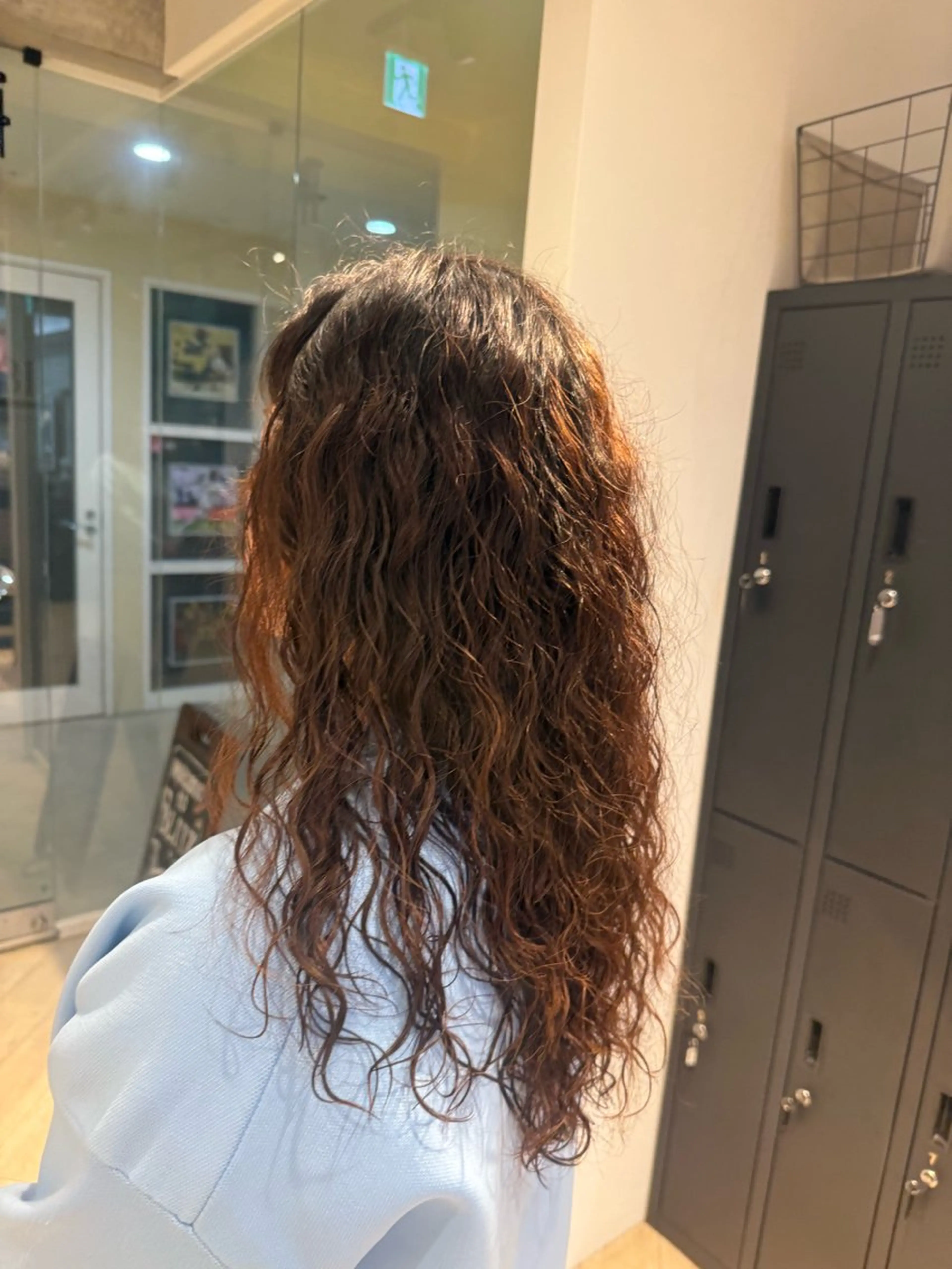 パーマ 栗原 莉玖のヘアスタイル