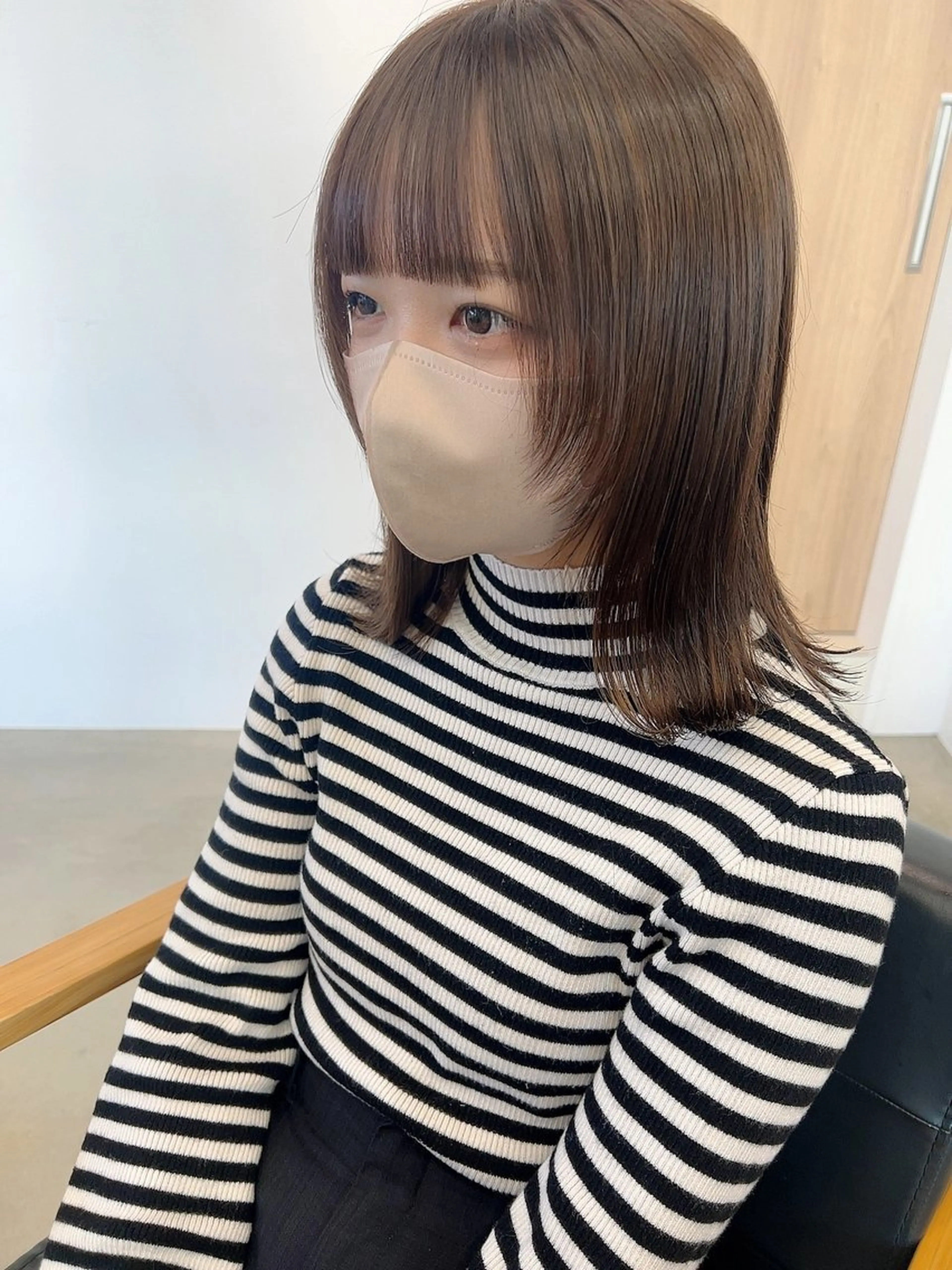 ミディアム カラー vince. moekoのヘアスタイル