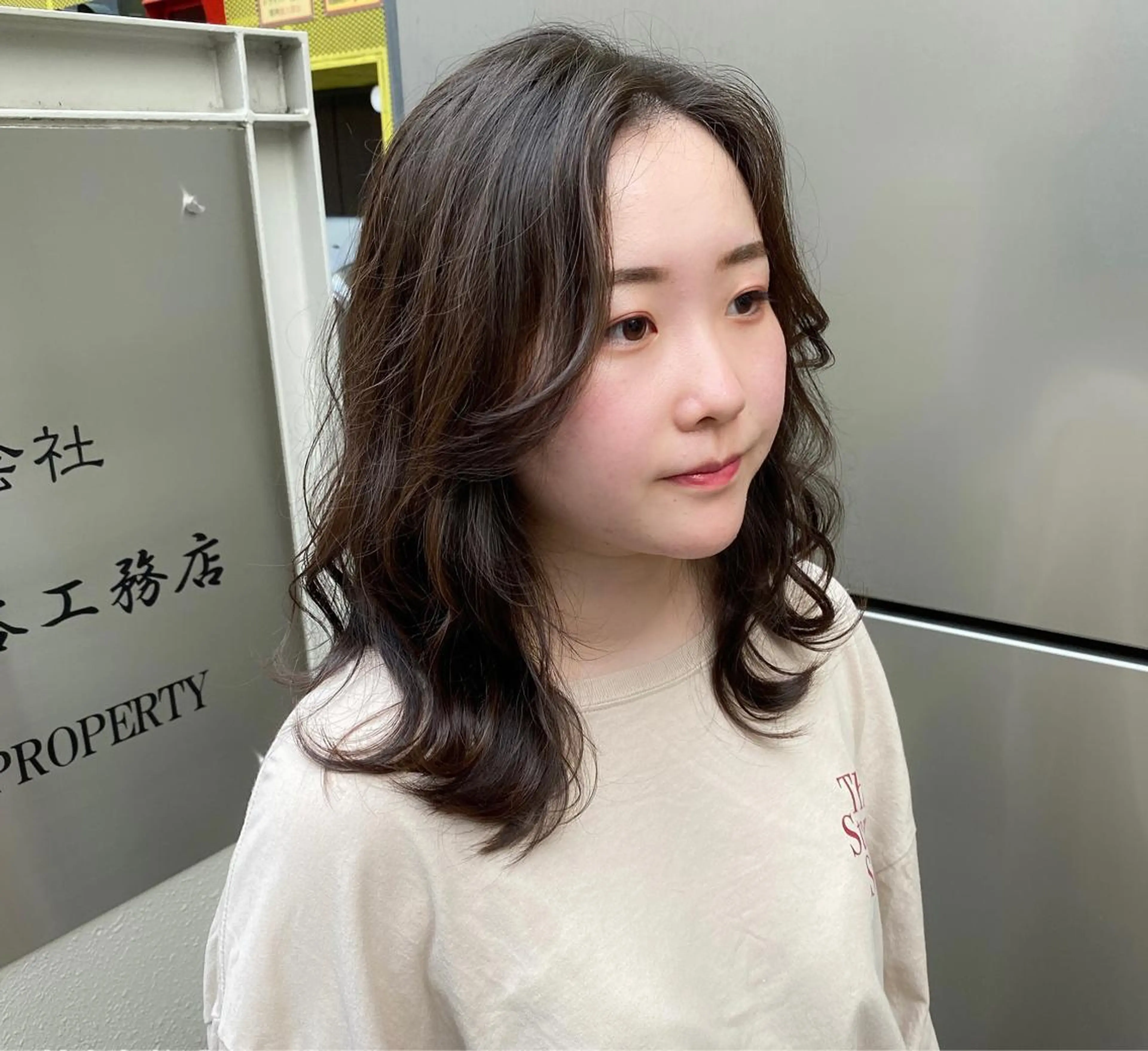 セミロング カット ヘアカラー 藤田 遼のヘアスタイル