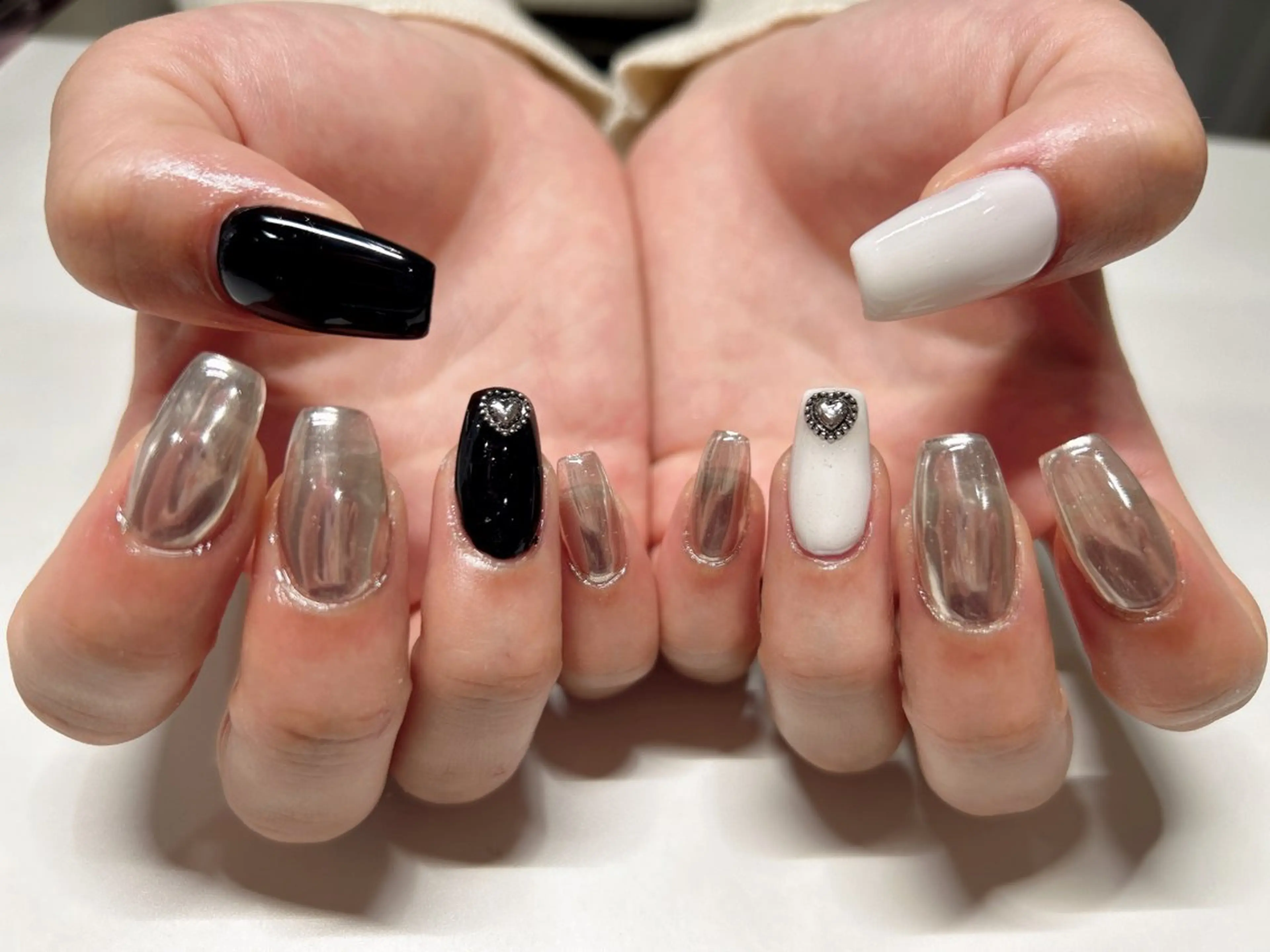 ネイル アートネイル フレンチネイル ジェルネイル グラデーション マグネットネイル ハンドネイル 加藤 洋美のネイルデザイン