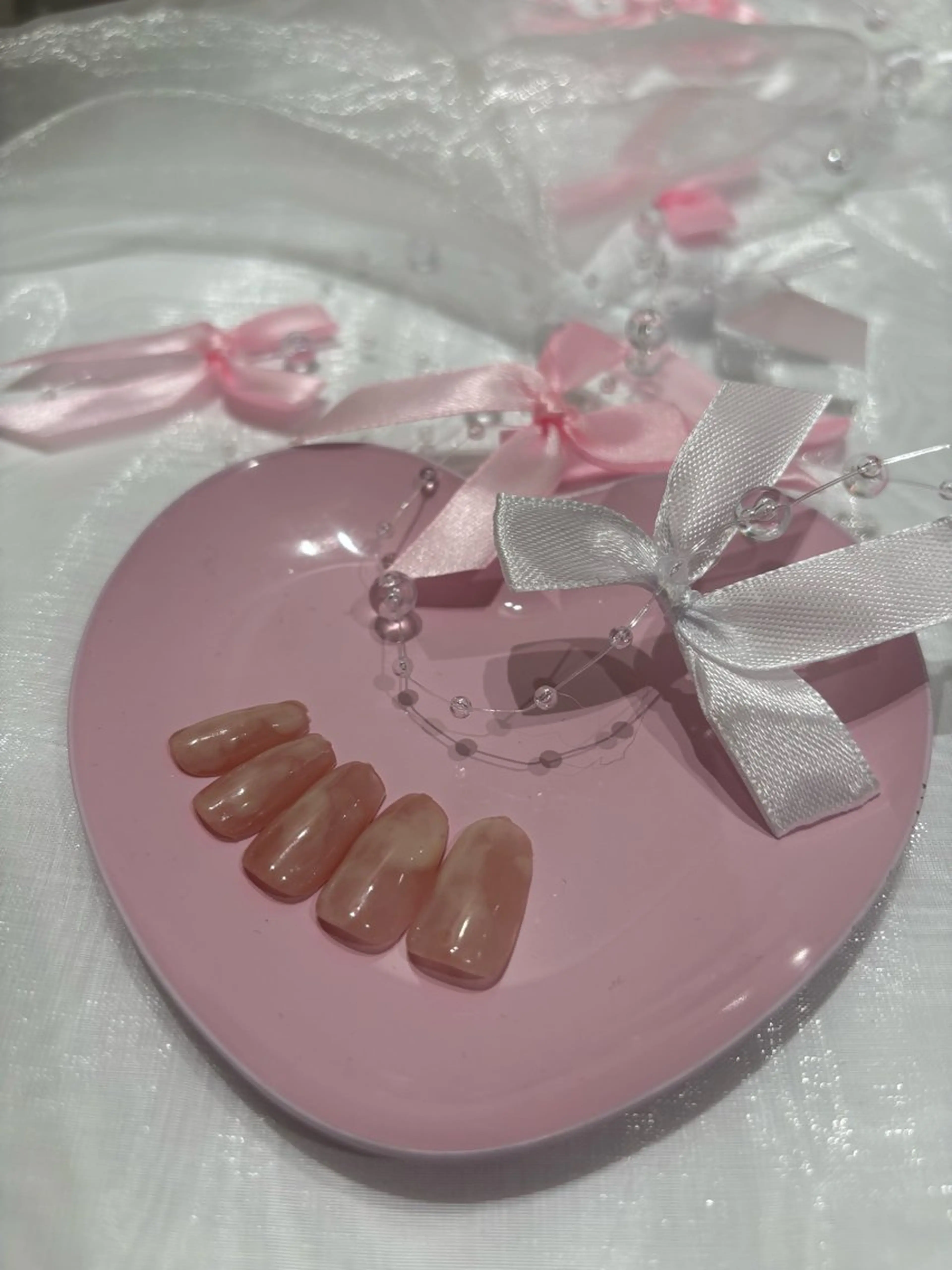 ネイル ジェルネイル グラデーション ワンカラーネイル パラジェル シルバー Vante梅田店所属・vante_aimi .パラジェル取扱店のネイルデザイン