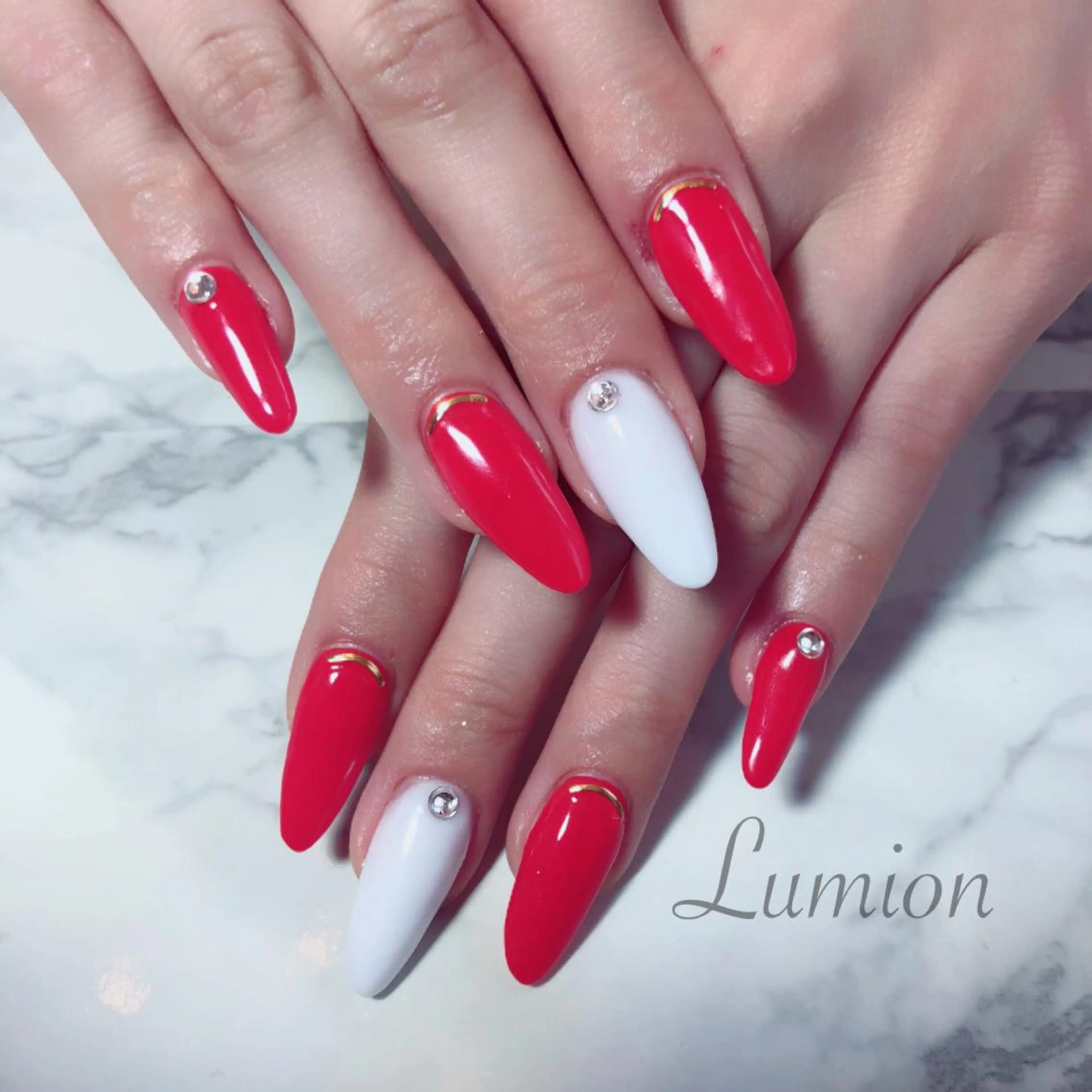ネイル ジェルネイル スカルプネイル nailroom Lumionのネイルデザイン