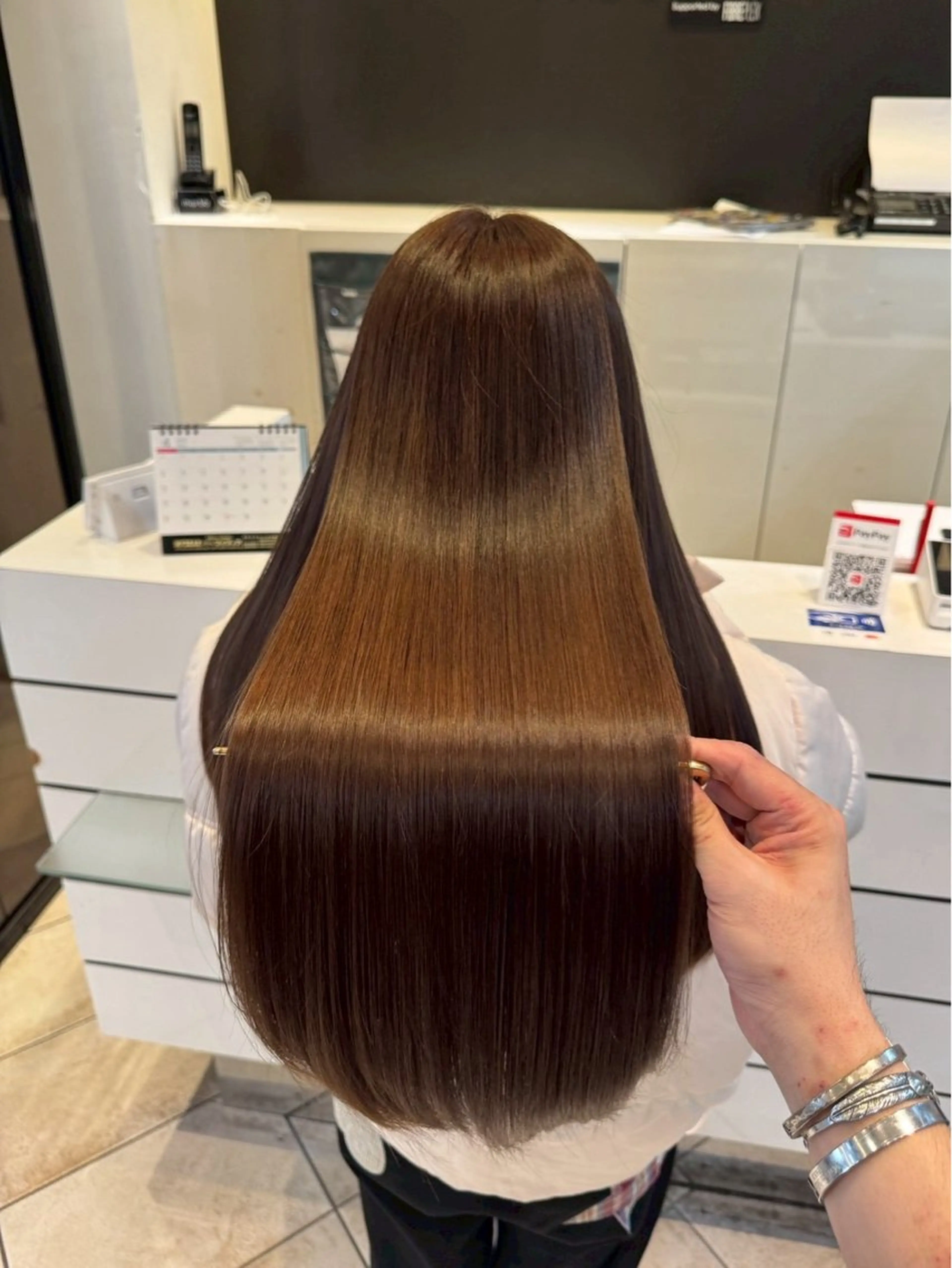 ロング 𝗠𝗜𝗞𝗨︎ ︎✦︎.ワンカラーのヘアスタイル