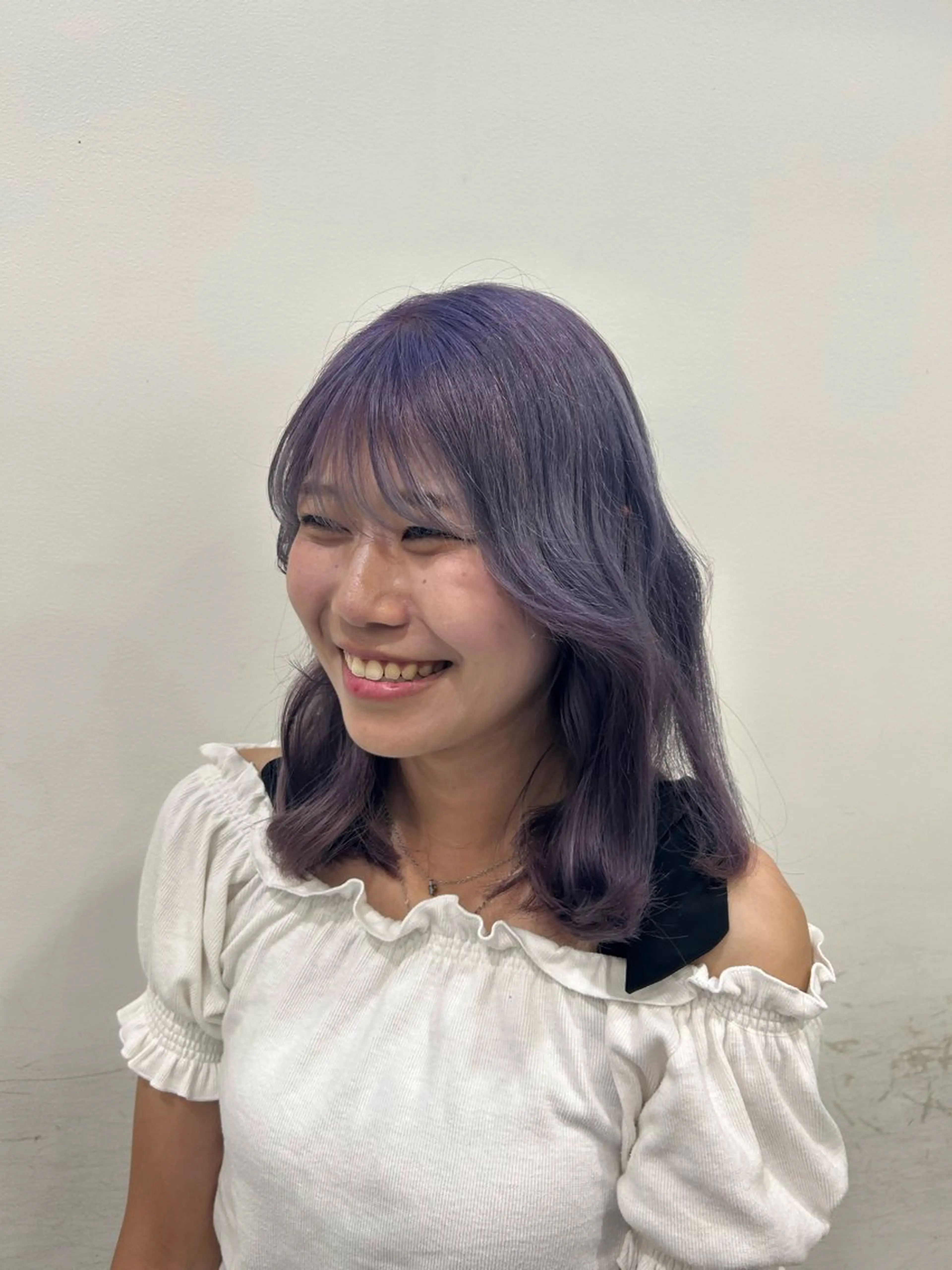 カラー レイヤー／マツエク 💋𝑨𝑵𝑵𝑨のヘアスタイル