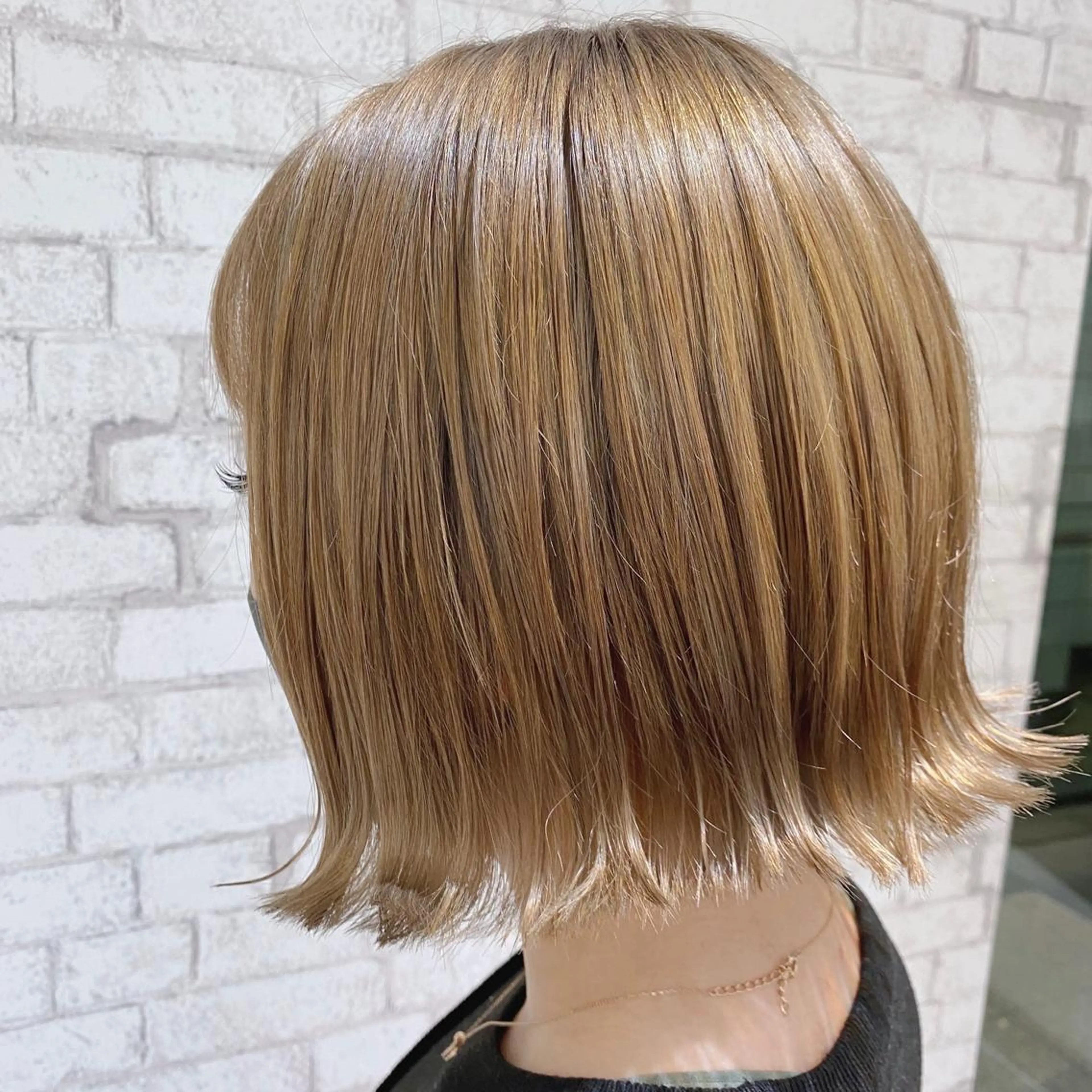 ミディアム カラー ヘアアレンジ ブリーチなし艶カラー 東家のヘアスタイル