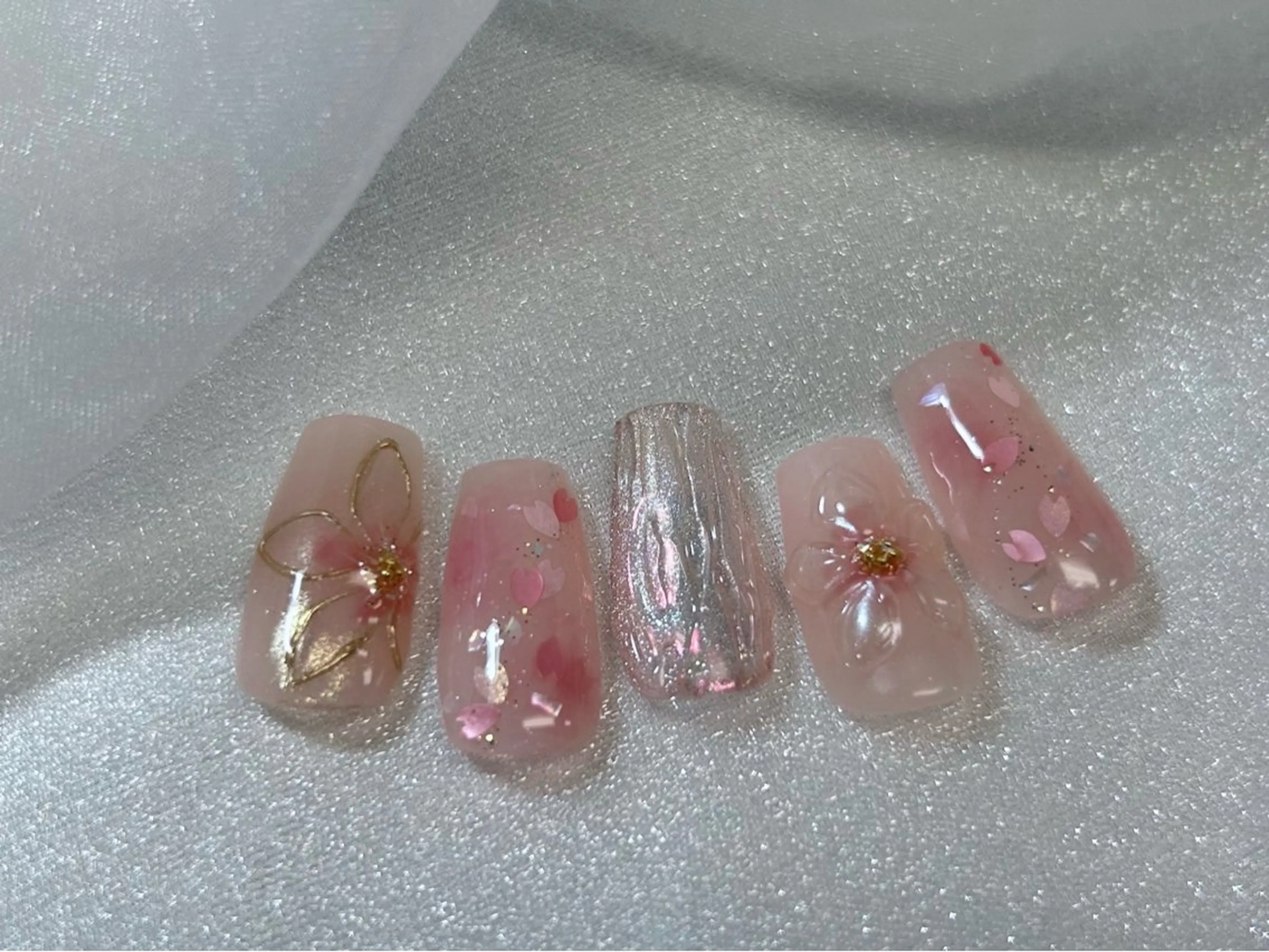 ネイル 春ネイル ハンドネイル peTiT chikaのネイルデザイン