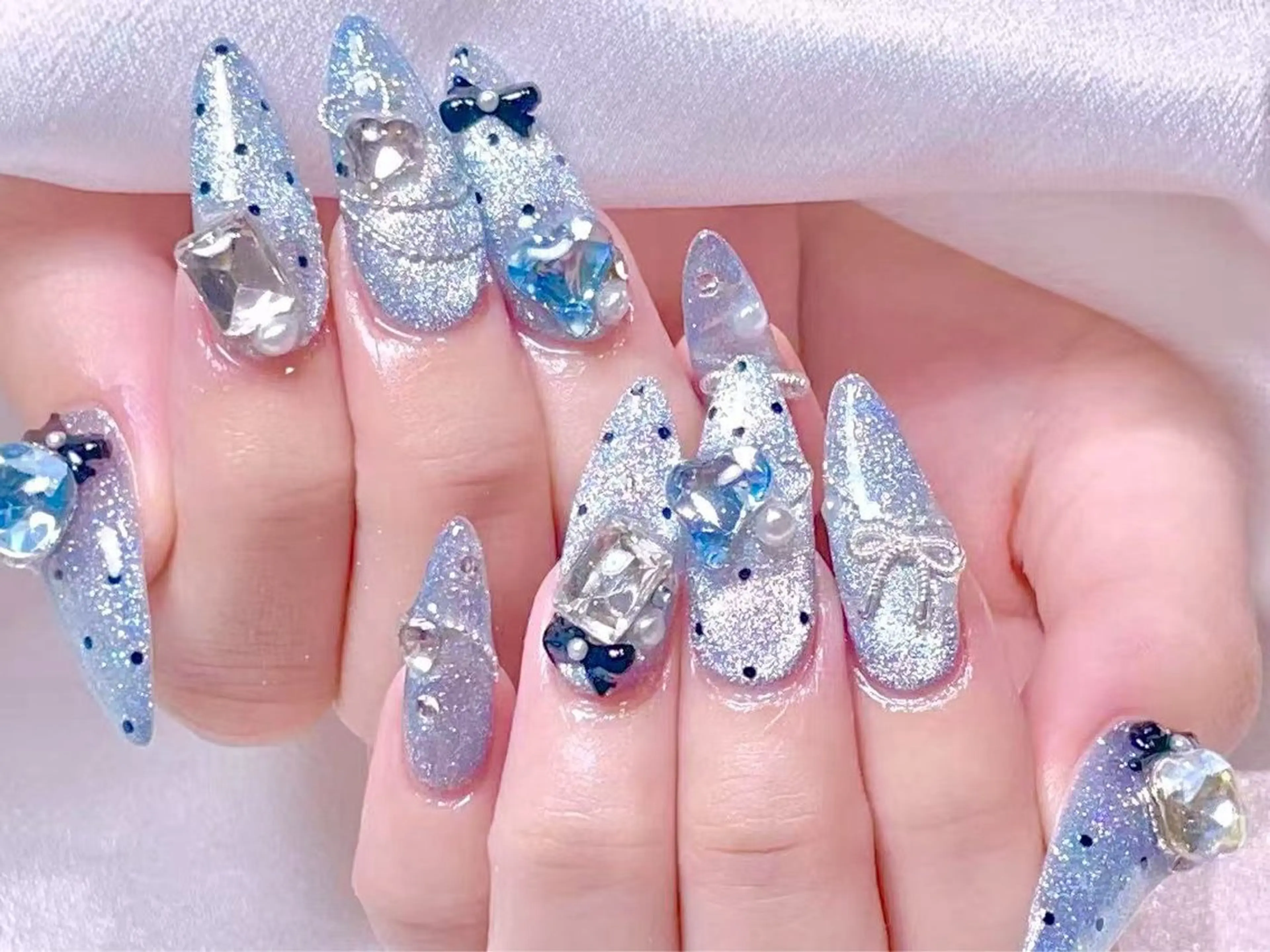 ネイル ハンドネイル リン リンのネイルデザイン