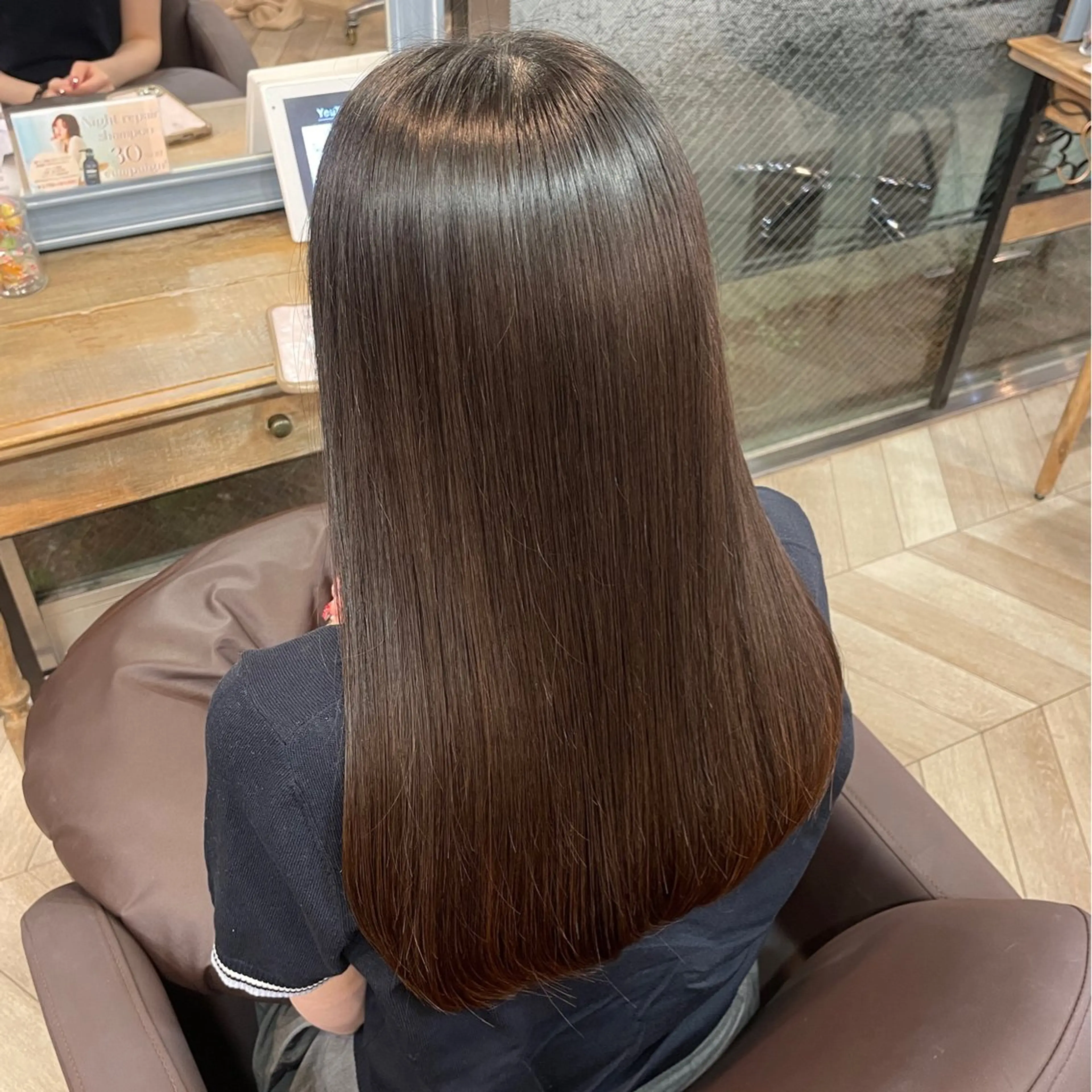 ロング 縮毛矯正 森 はるなのヘアスタイル