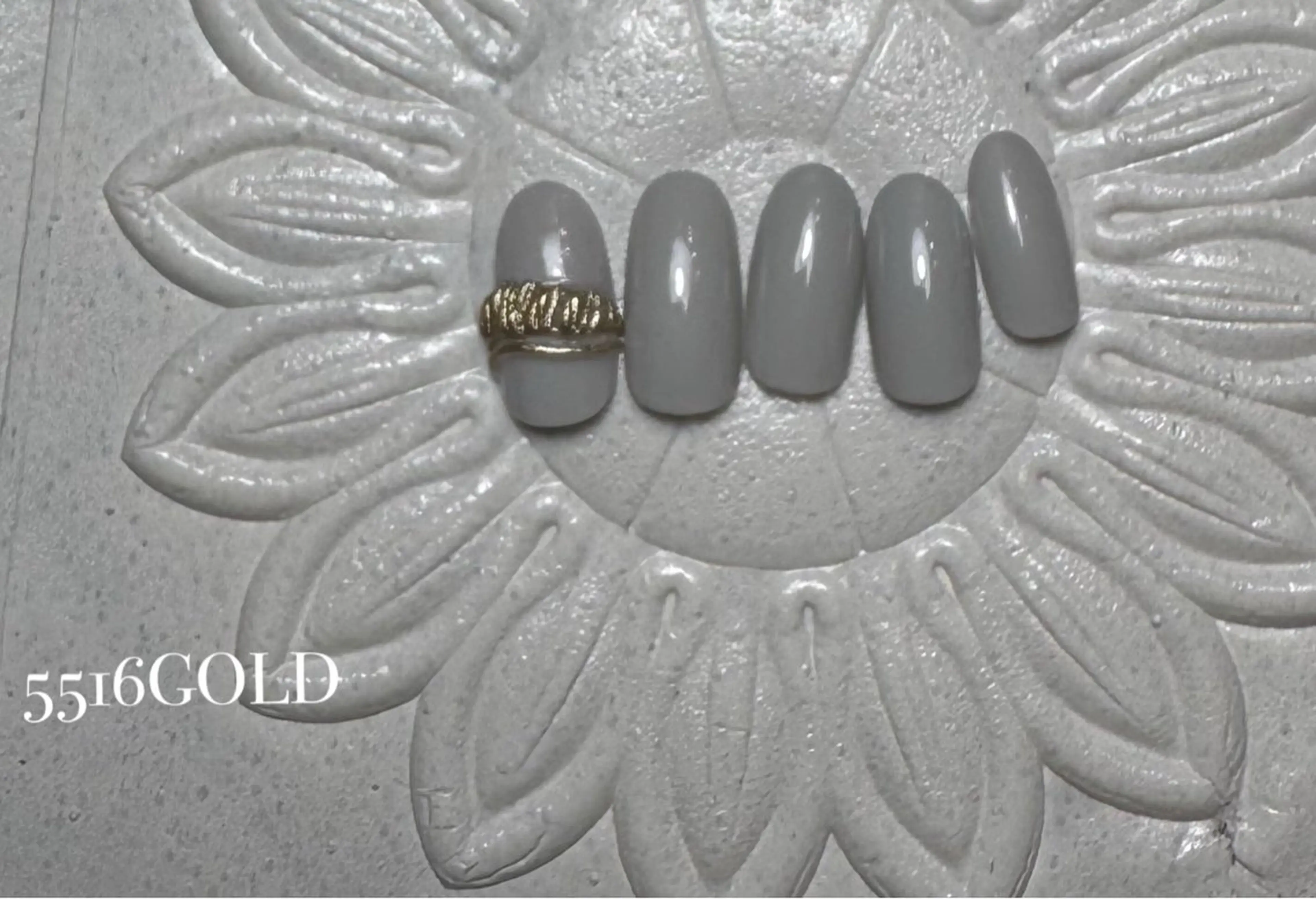 ネイル ワンカラーネイル シンプルネイル ハンドネイル 💎5516 MACHIKOのネイルデザイン