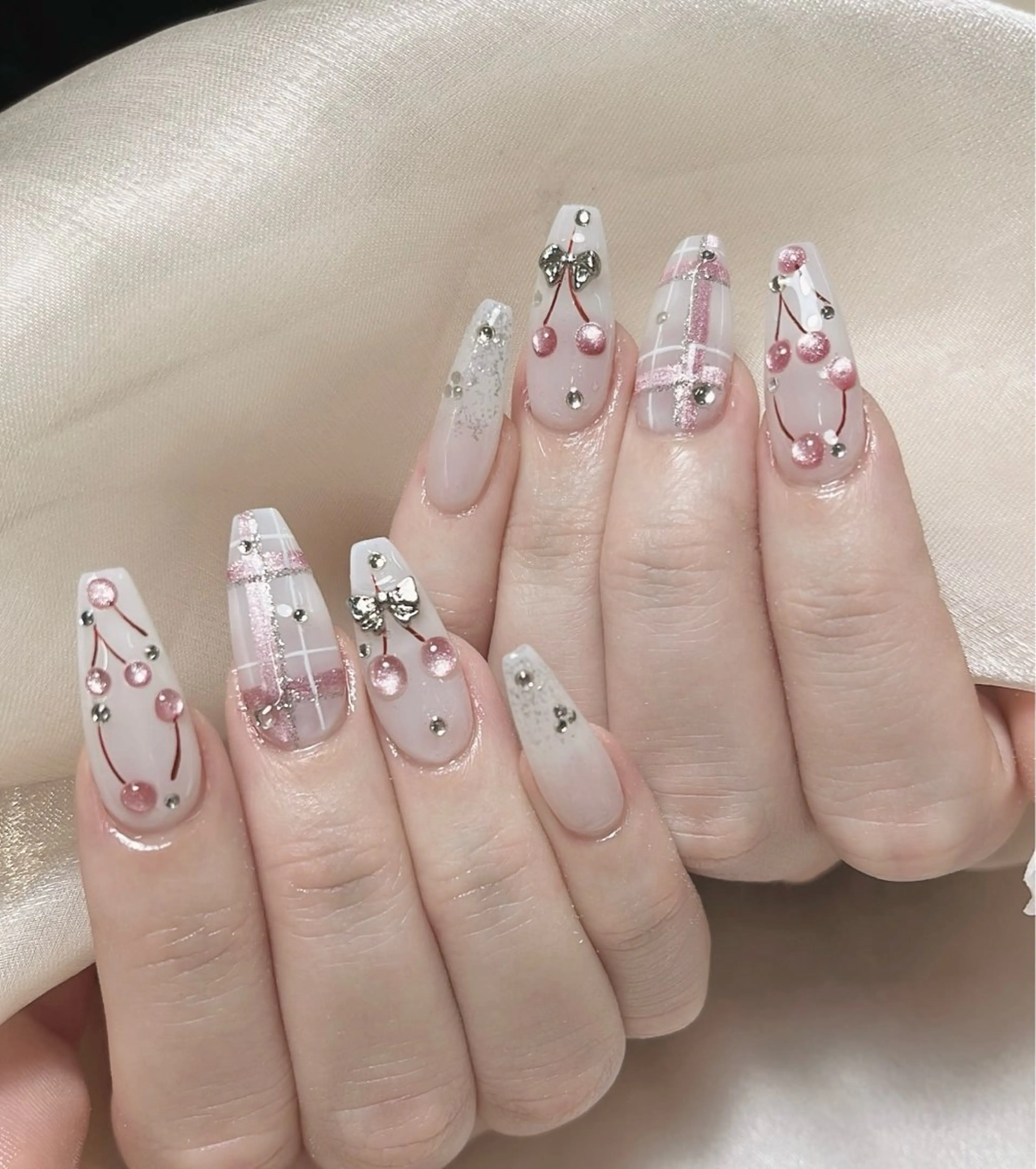 ネイル ハンドネイル ゆりか スカルプ専門店のネイルデザイン