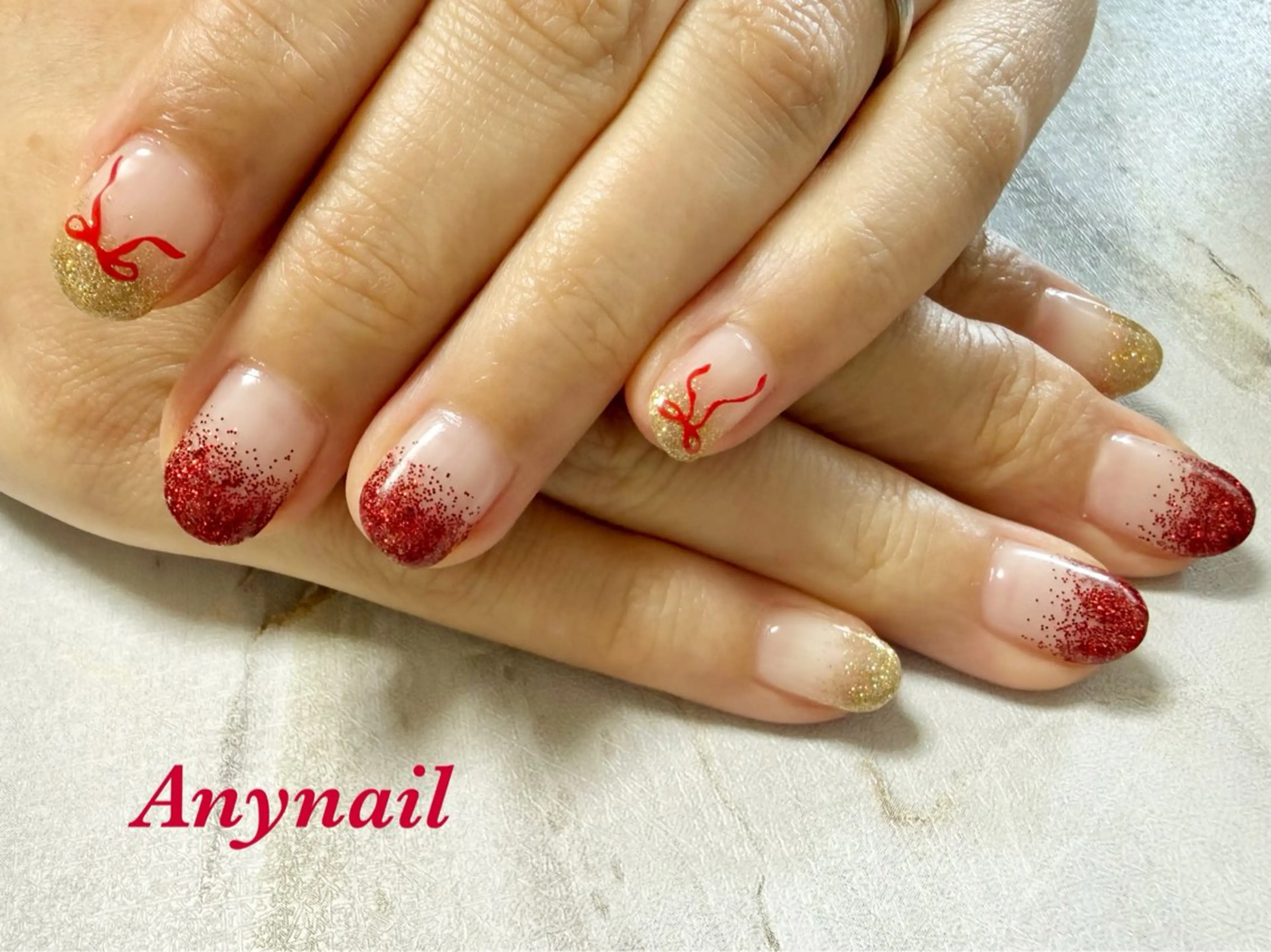 ネイル ブルー ゴールド グラデーション ラメ(グリッター) ラメグラデーション 岩澤 恵子のネイルデザイン