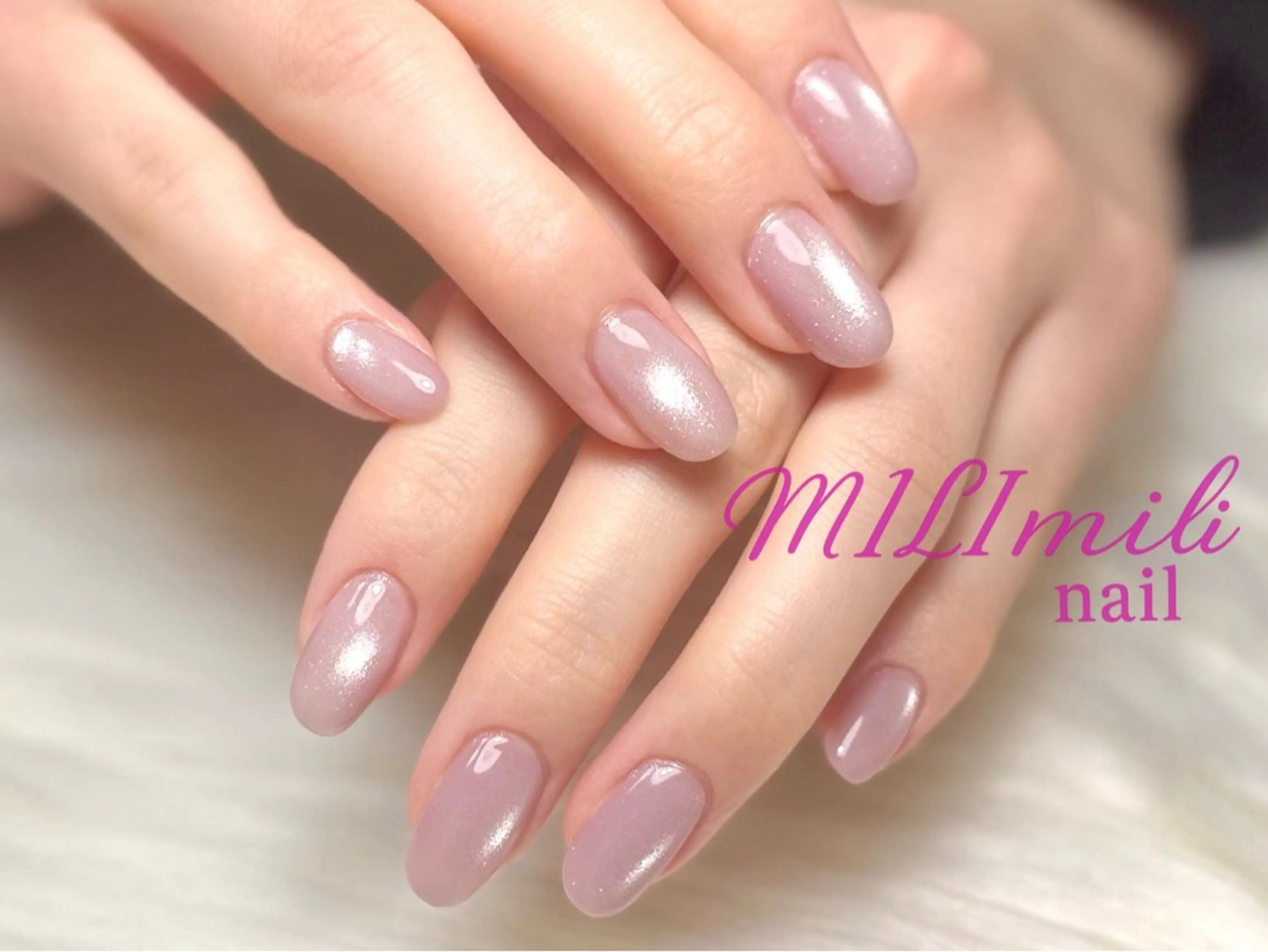 ネイル マグネットネイル MILImili nailのネイルデザイン