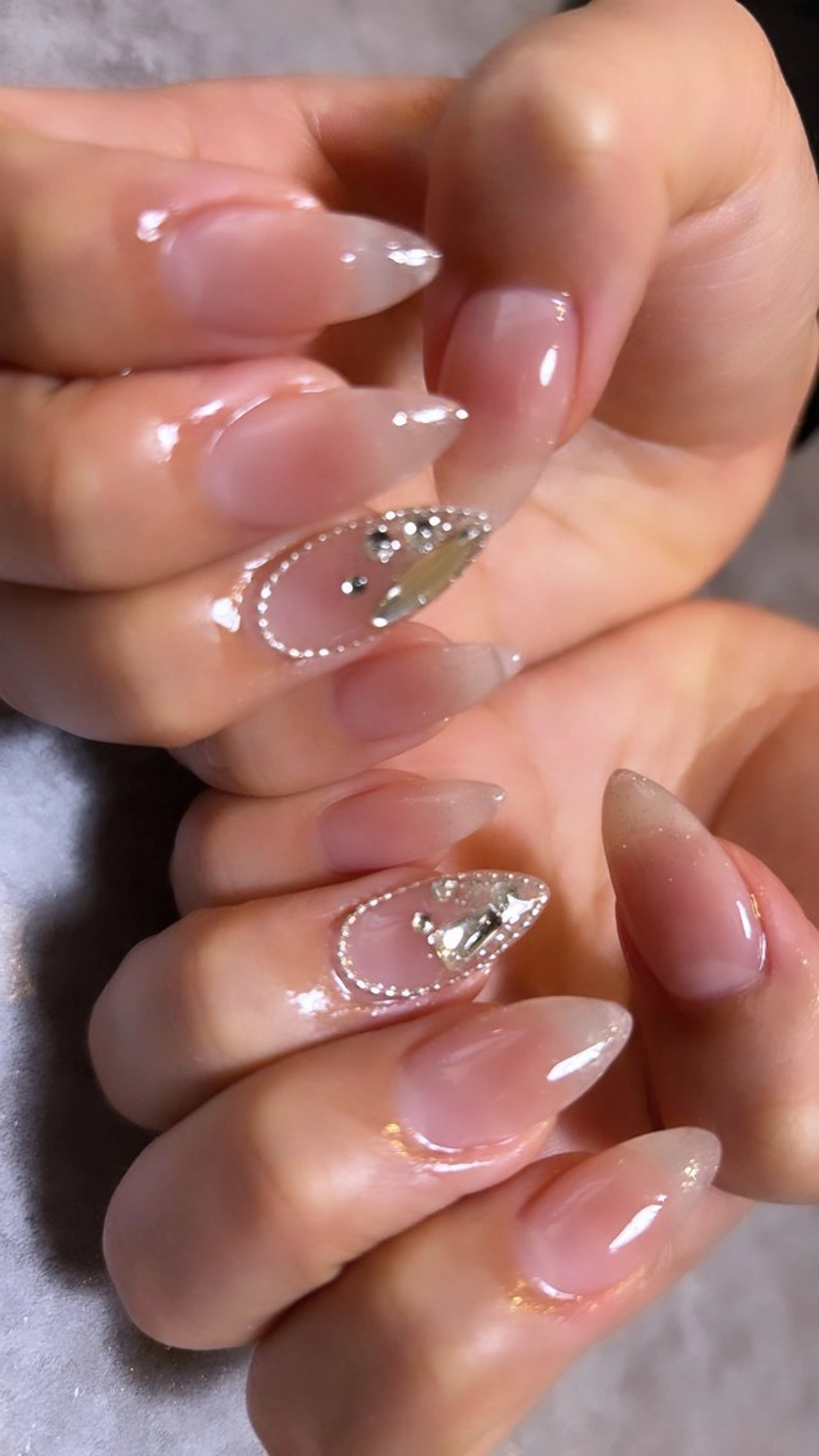 ネイル Mignon 、のネイルデザイン