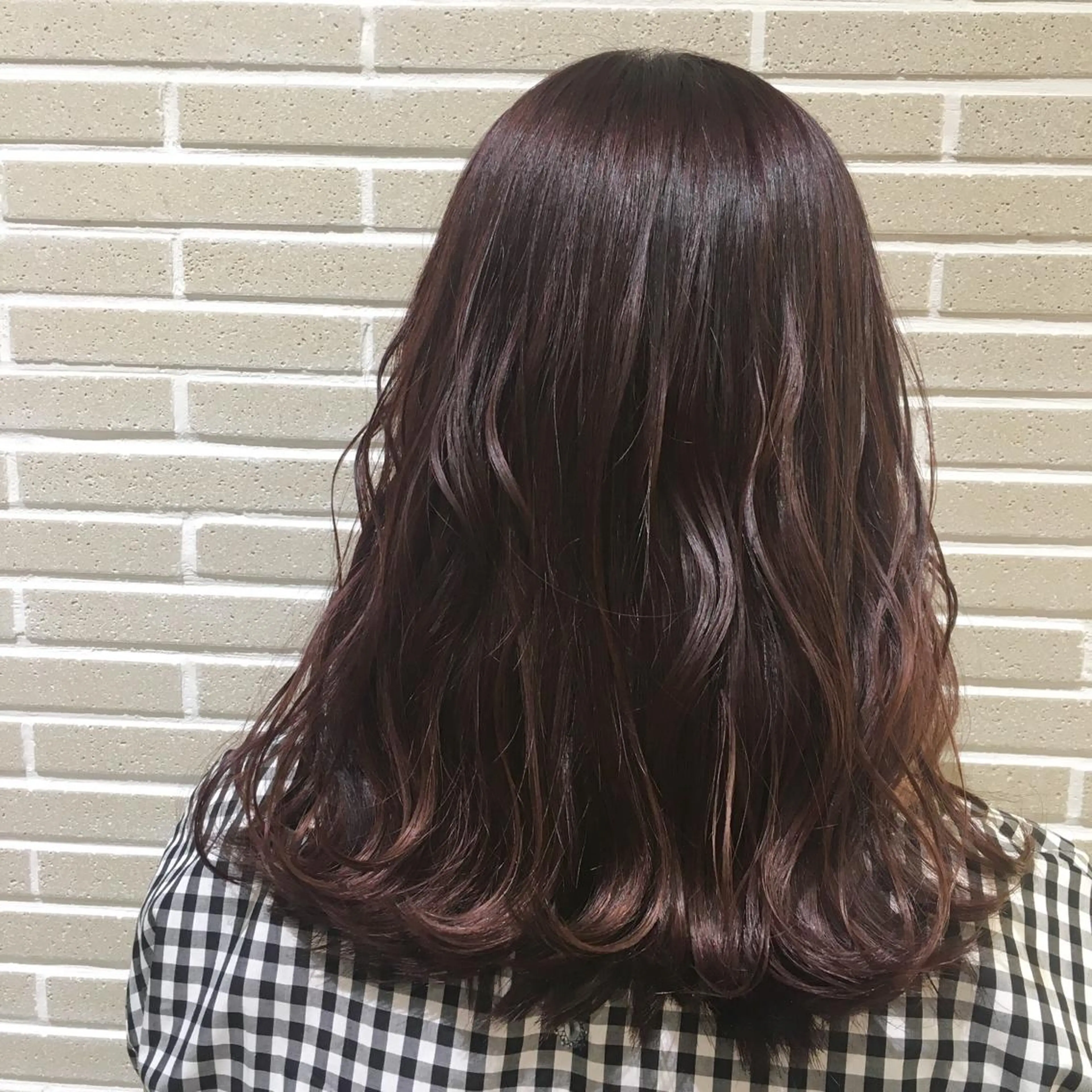 カラー 植田 菜月のヘアスタイル