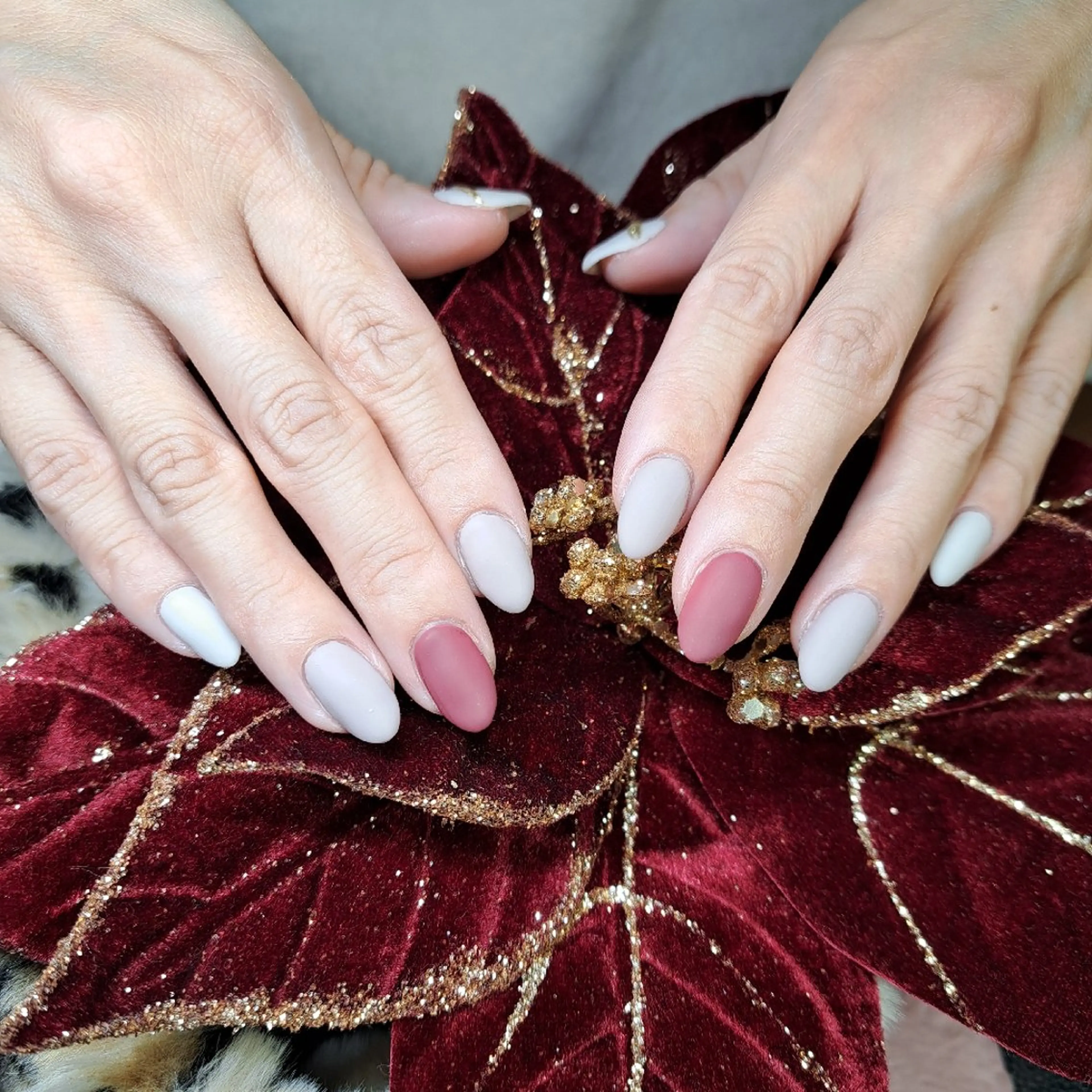 ネイル ゴールド グラデーション マットネイル HAYASHI  Nのネイルデザイン