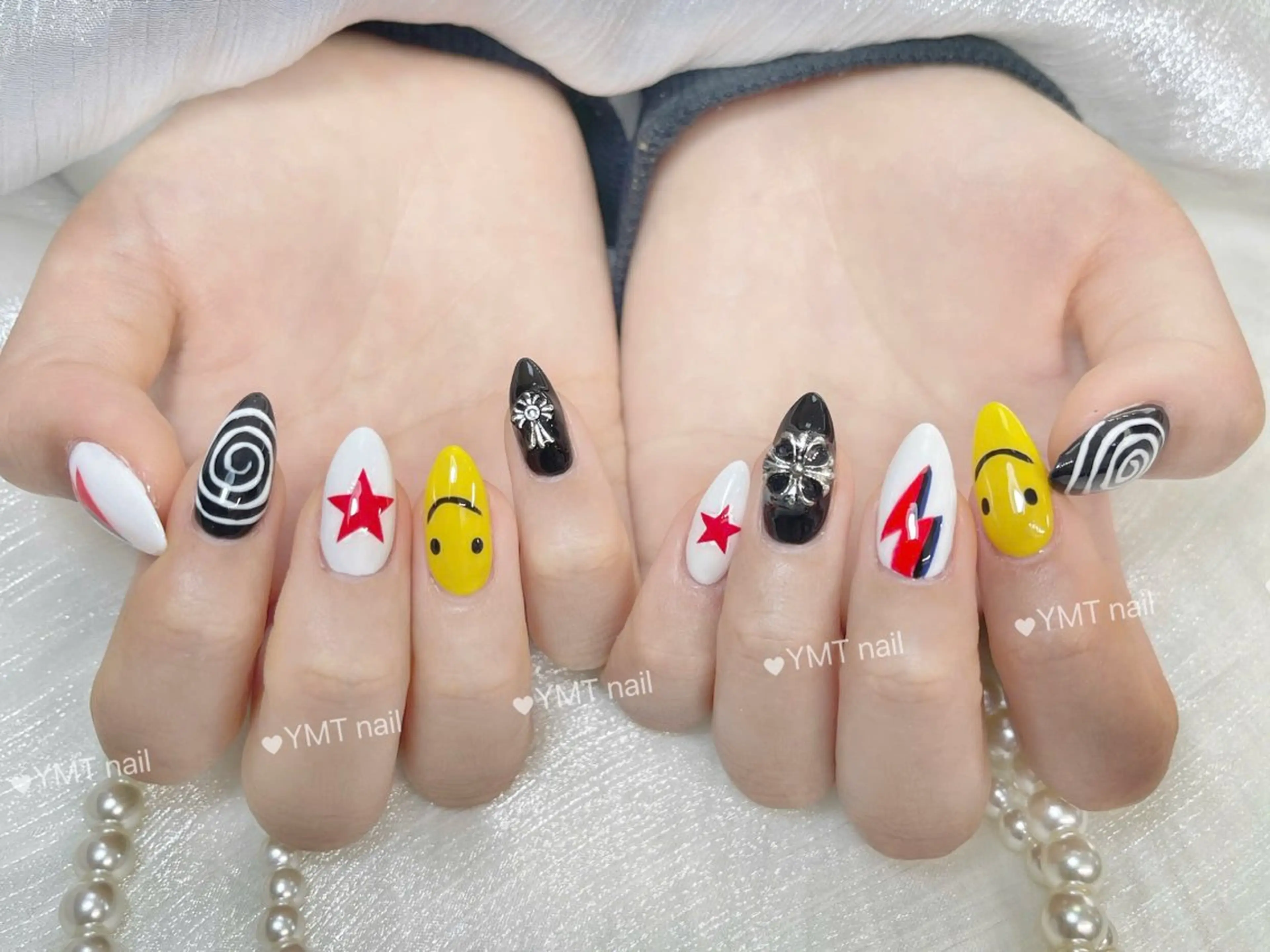 ネイル 長さ出し フットネイル ジェルネイル 韓国ネイル マグネットネイル ハンドネイル YMT NailStudioのネイルデザイン
