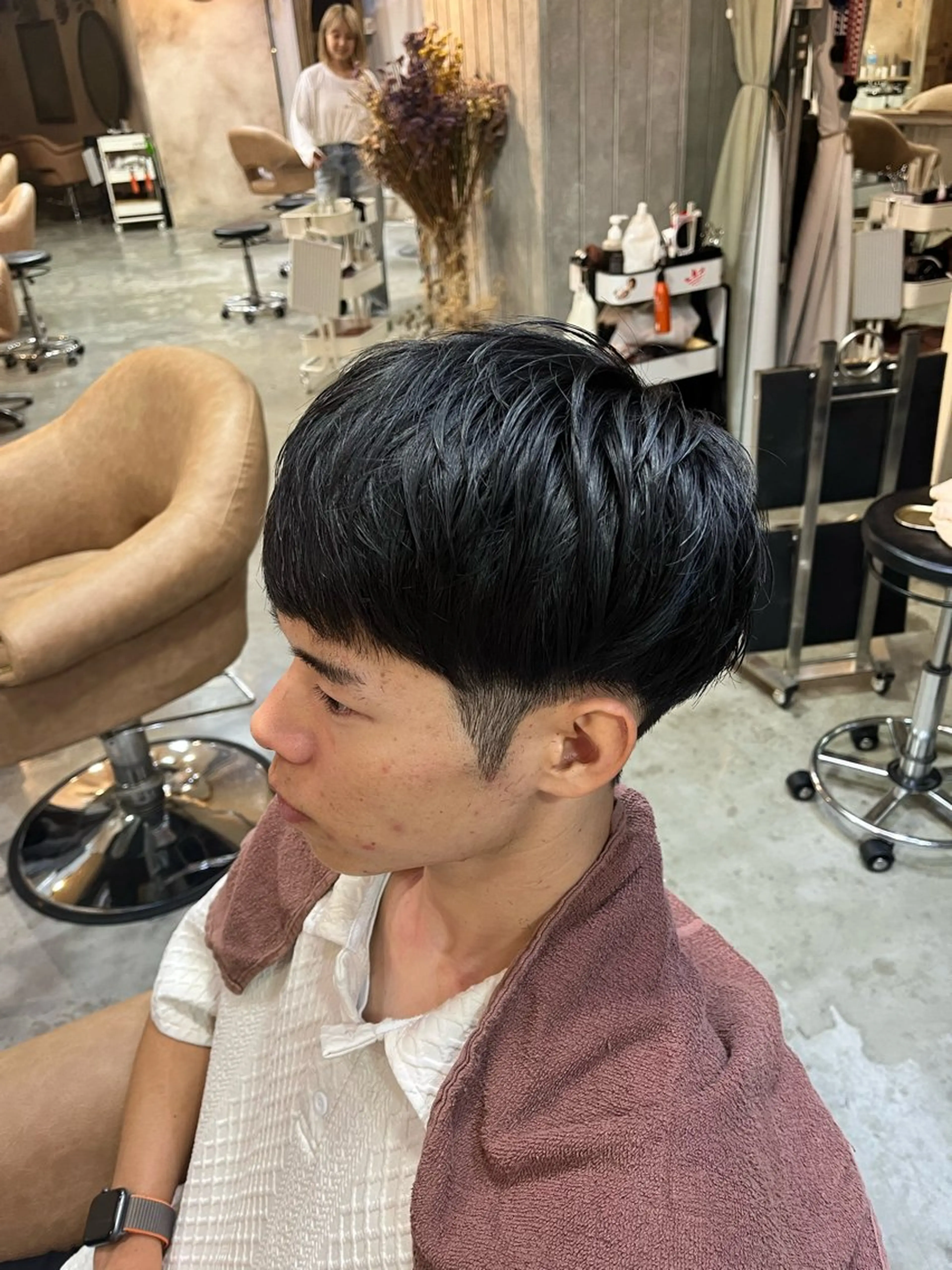 ショート 秋葉 玲唯のヘアスタイル