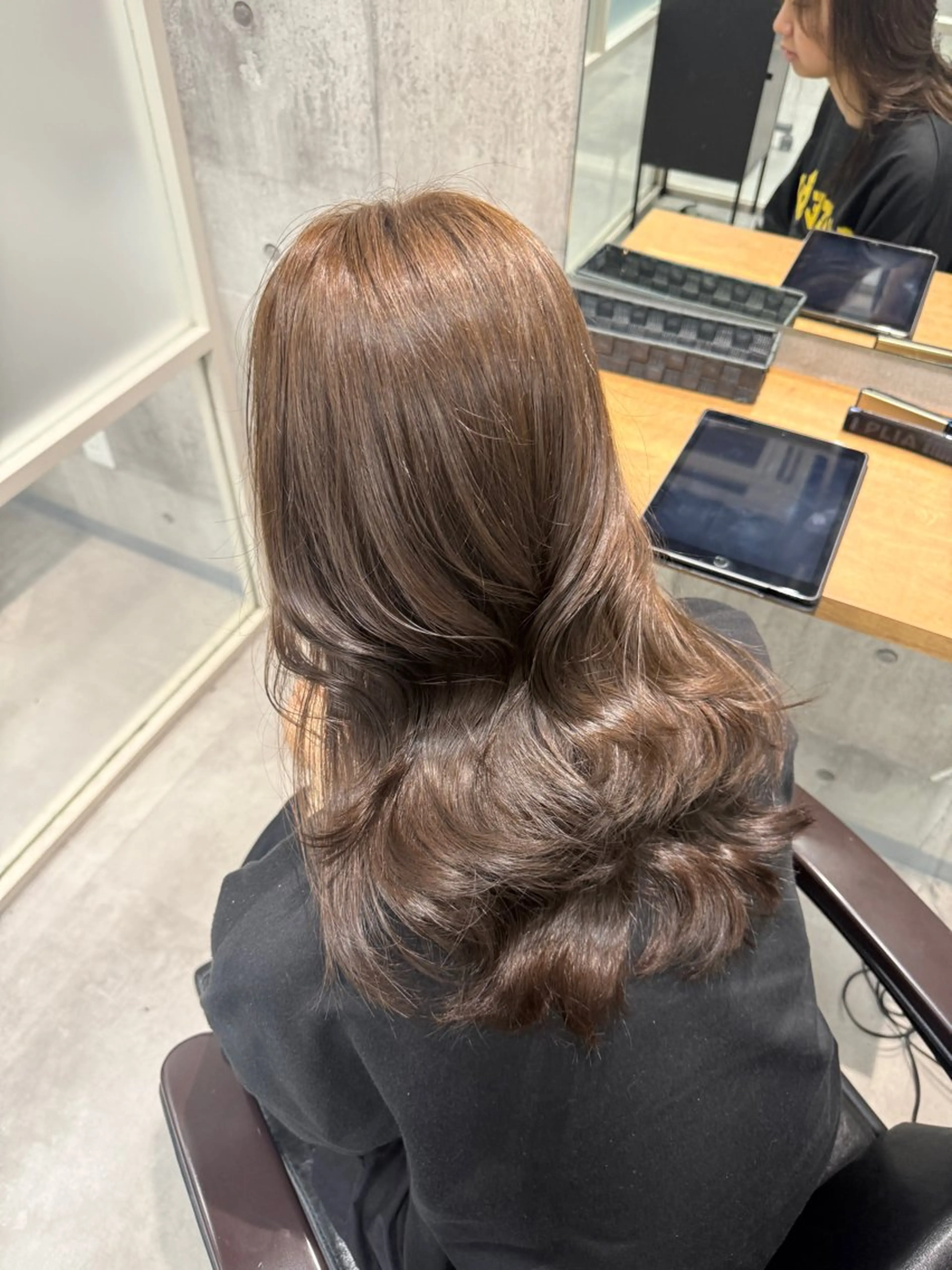 ロング カラー ayano /レイヤー/艶カラーのヘアスタイル