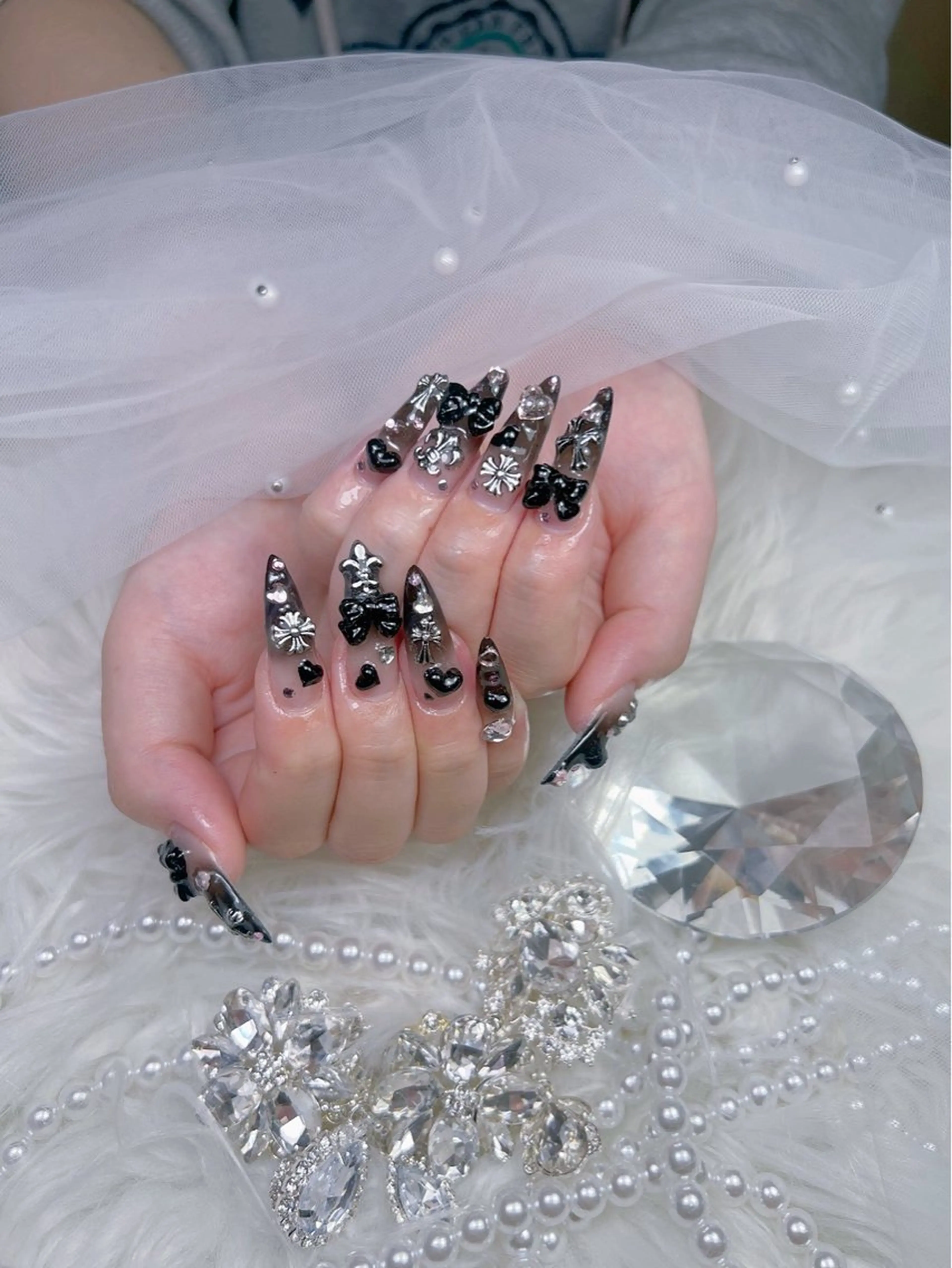 ネイル アートネイル オーロラネイル チークネイル 長さ出し フットネイル Miya _nailのネイルデザイン