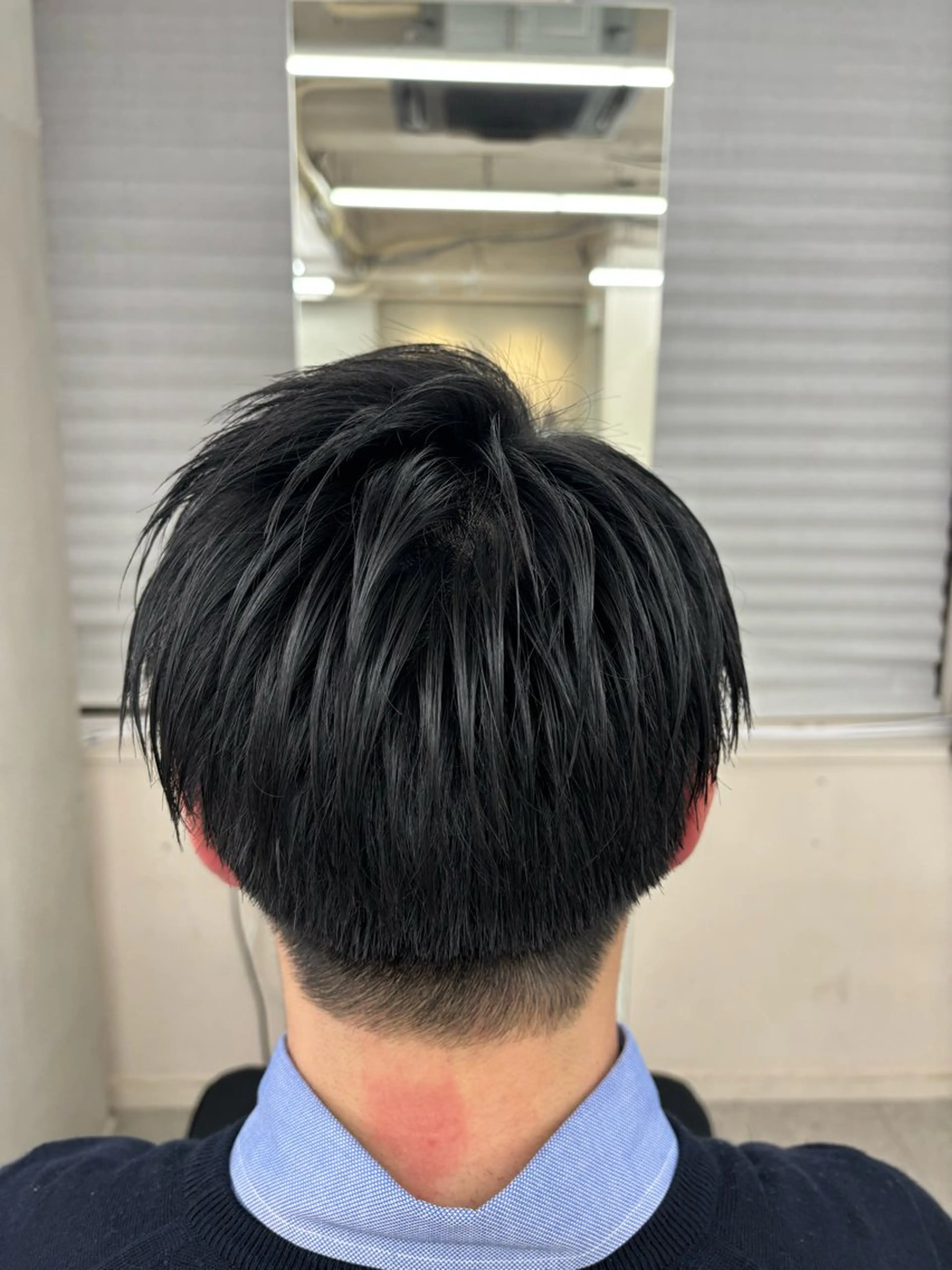 腰越 麻奈のヘアスタイル