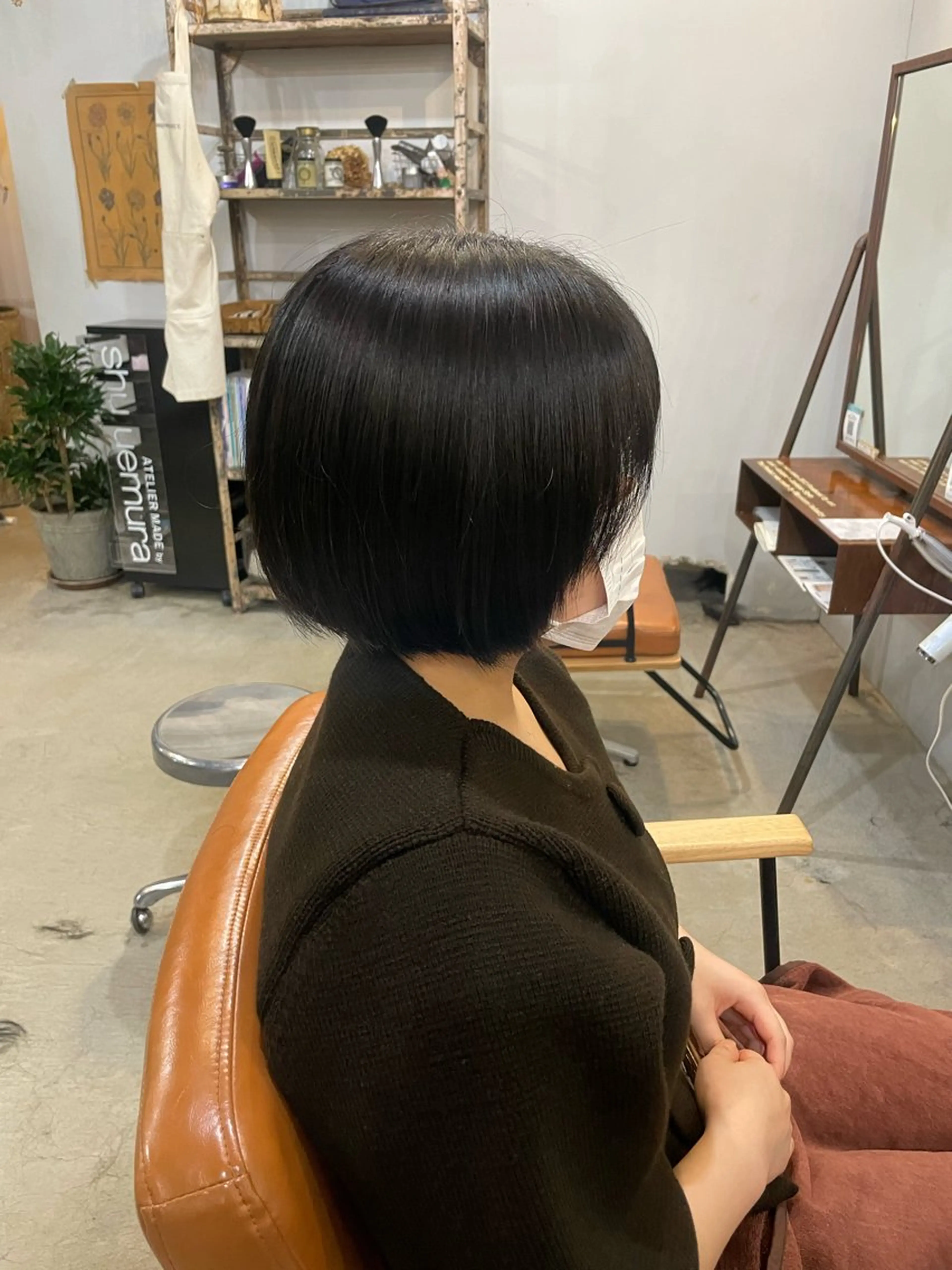 ショート ボブ レイヤーカット 相羽 紗音のヘアスタイル