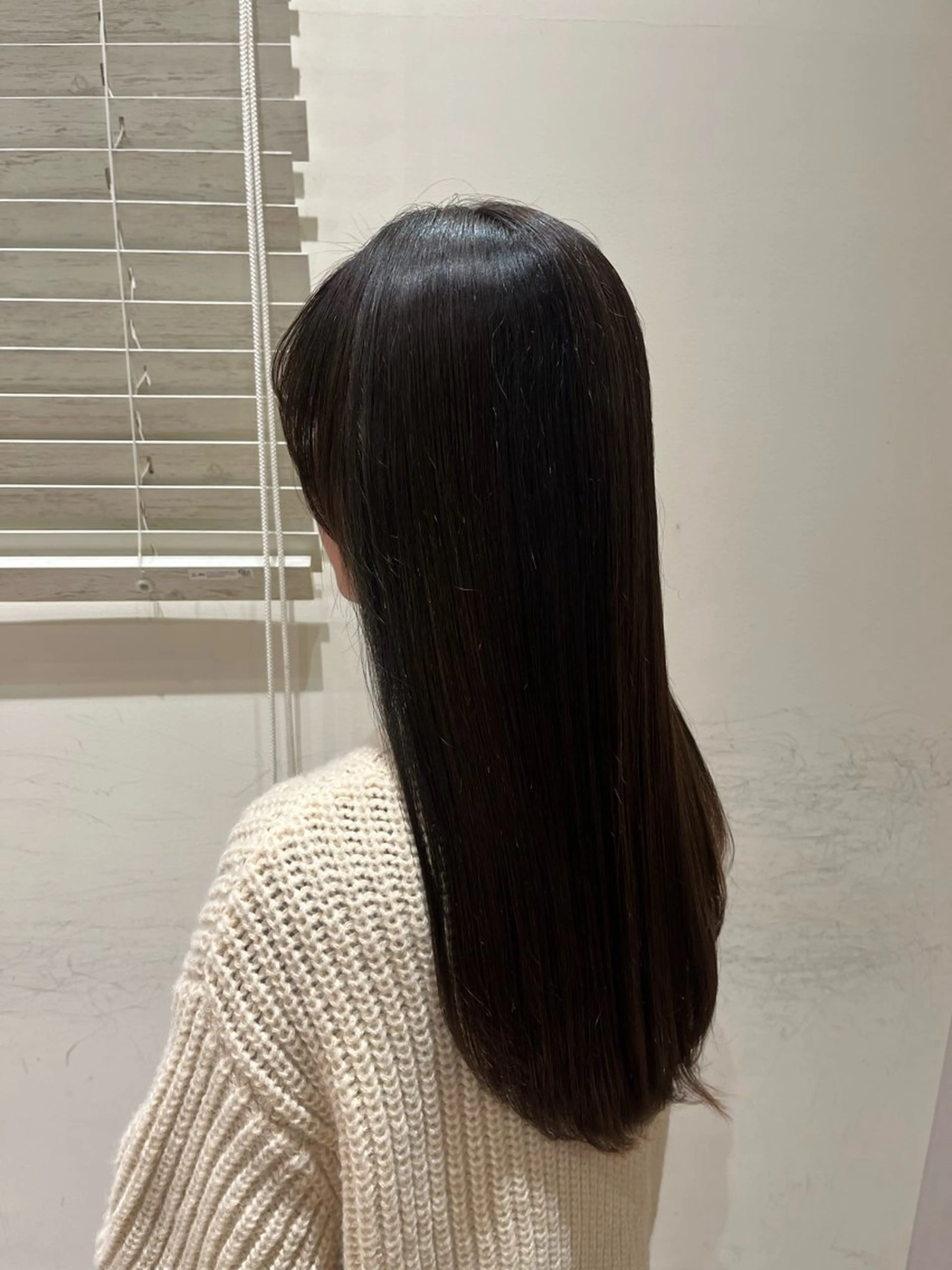 ロング カラー トリートメント ヘアカラー トリートメント まつ毛パーマとカラー 二刀流🥰岩崎夏実のヘアスタイル