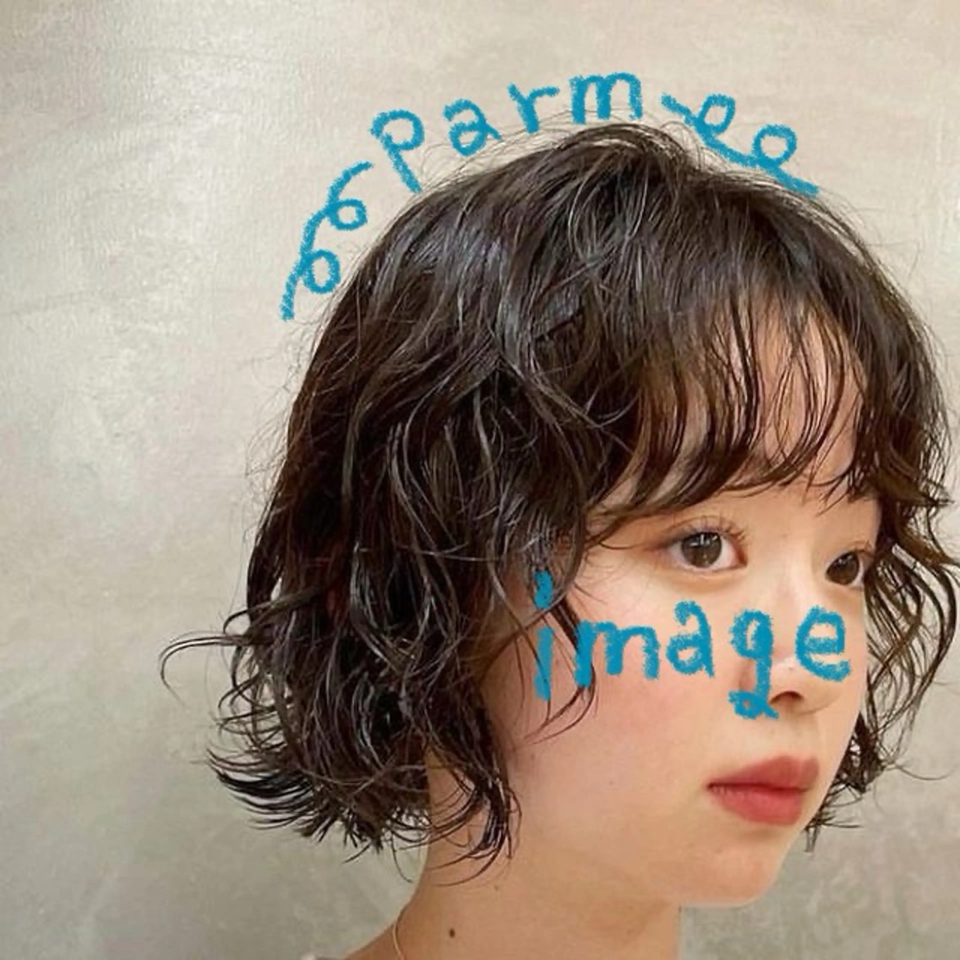 ミディアム パーマ 愛莉/ラベンダー/ ベージュ/ブラウンのヘアスタイル