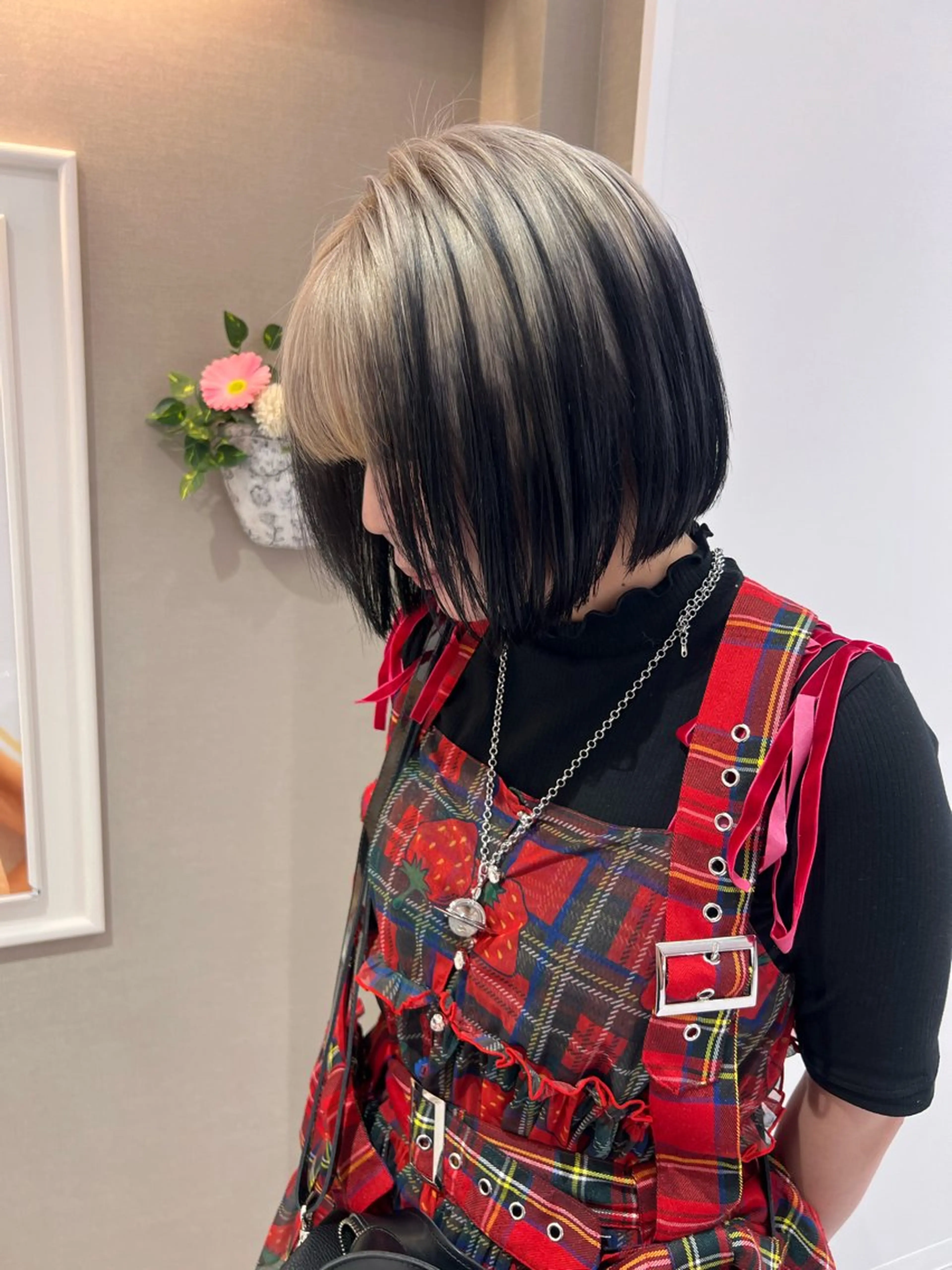 ミディアム カラー ヘアカラー karin🌛ボブ/ 透明感たっぷりカラーのヘアスタイル