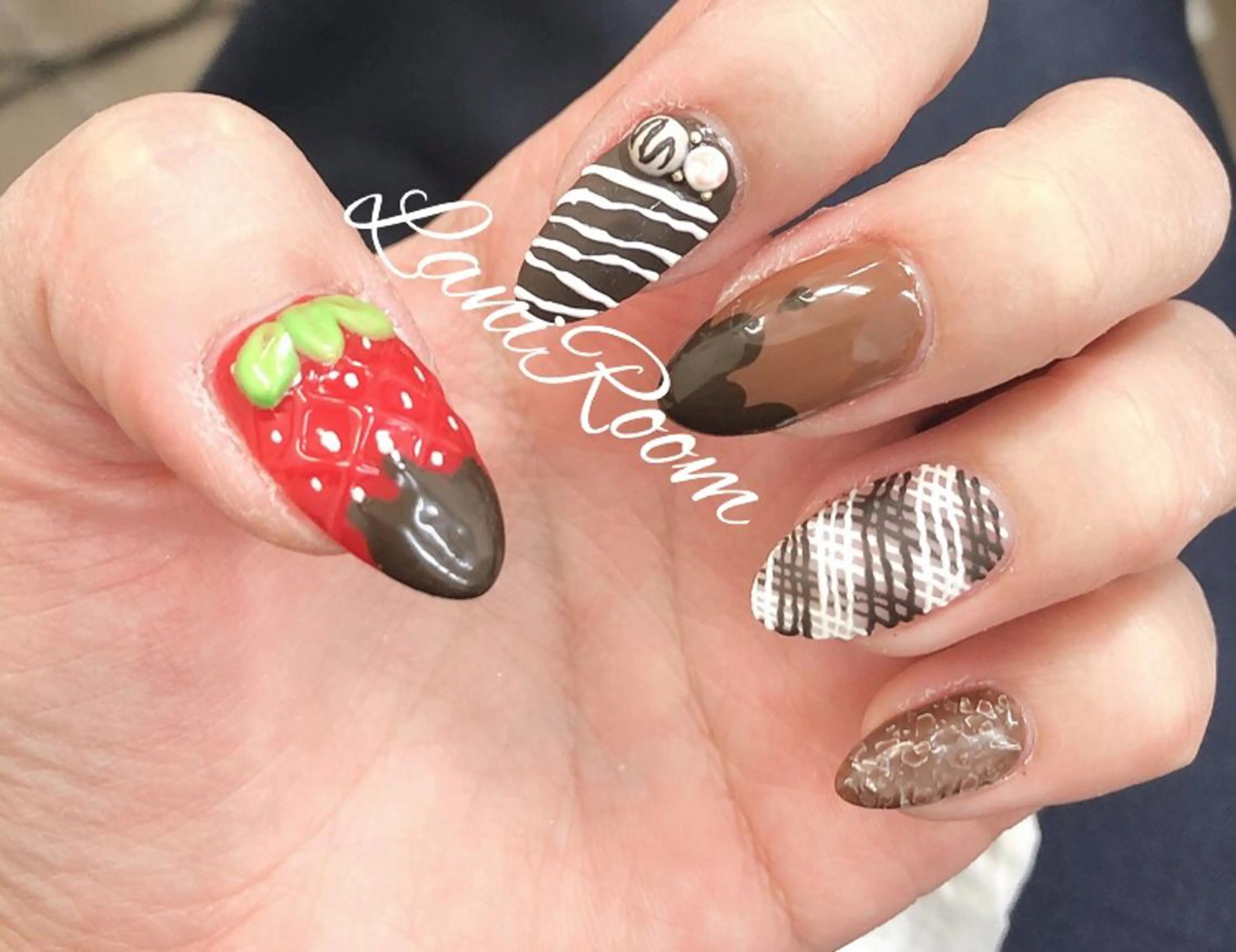 ネイル LaniRoom所属・Lani Roomのネイルデザイン