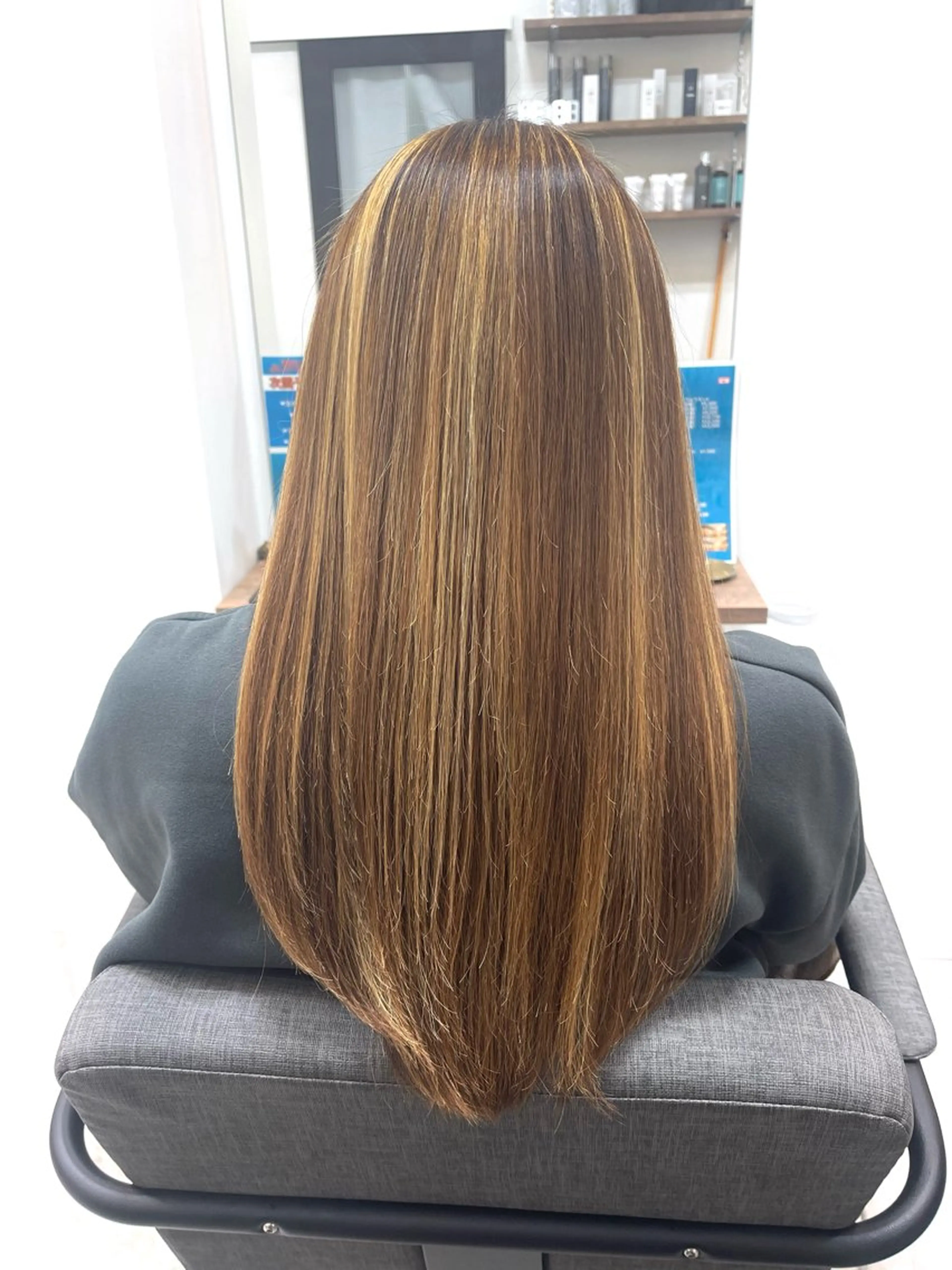 セミロング 酸性ストレート naka.naka 東中野/髪質改善のヘアスタイル