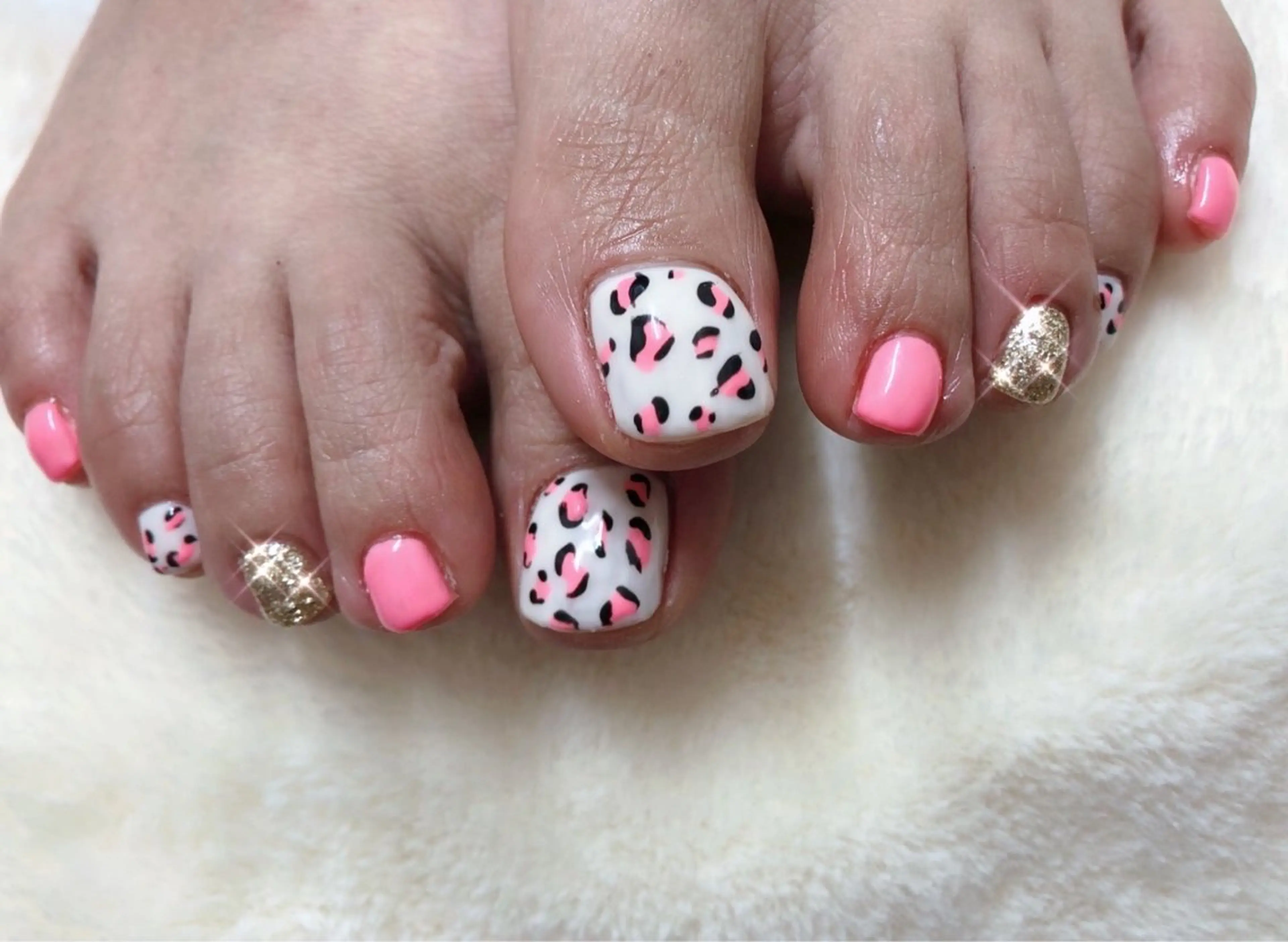 ネイル フレンチネイル ジェルネイル ガラスフレンチ ゴージャス グラデーション フットネイル 大門浜松町 ネイルのネイルデザイン