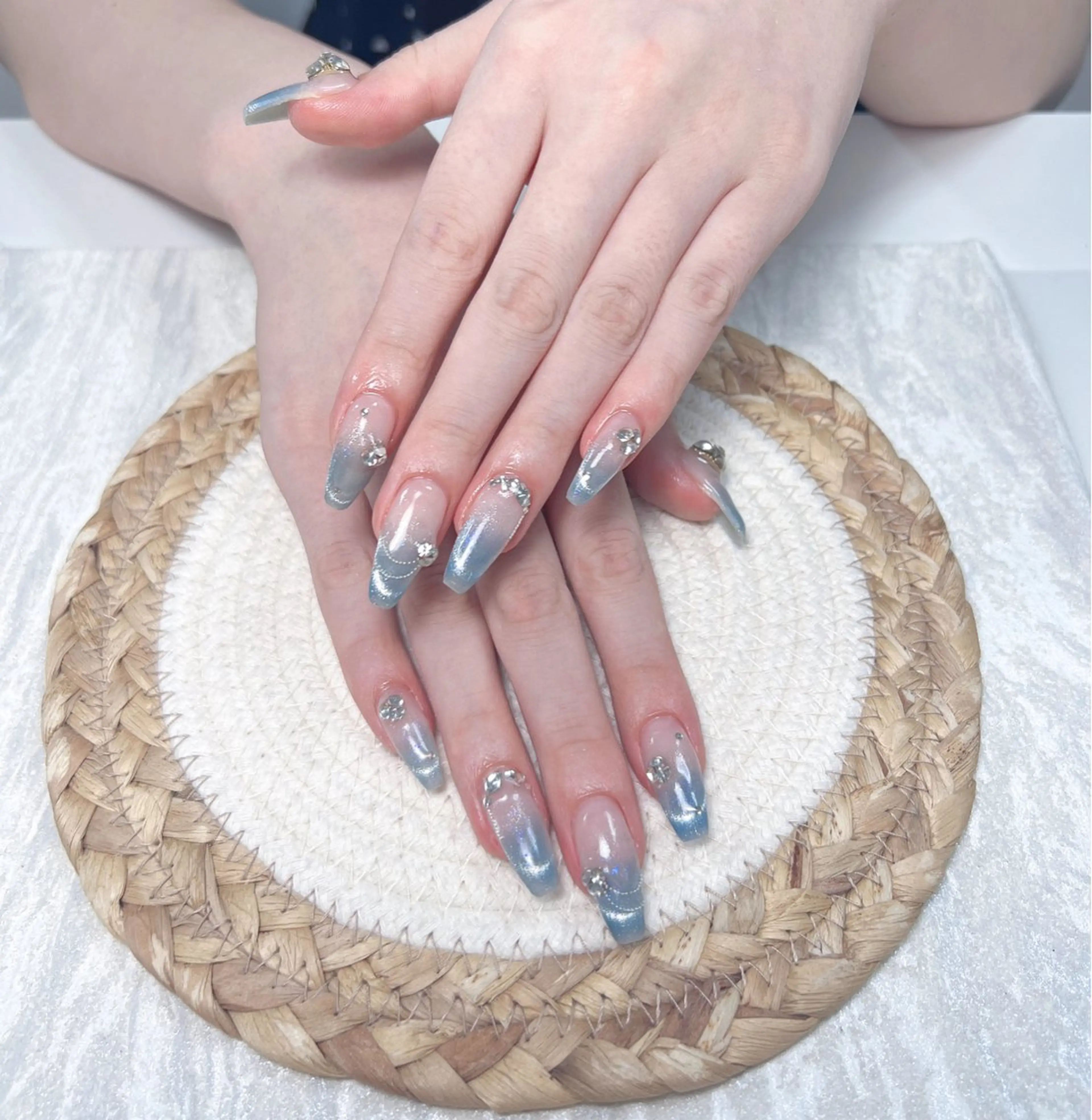 ネイル ハンドネイル uuネイルサロン所属・uu ネイルサロン関内🌼のネイルデザイン